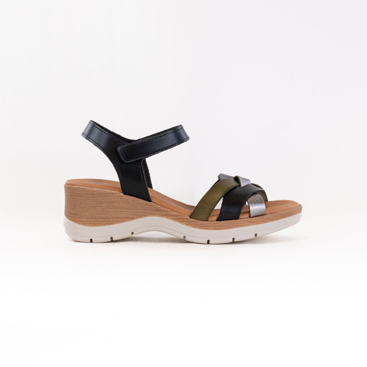 Eric Michael Women's Black Lyla Heel Sandals - Ideal for Everyday Wear
