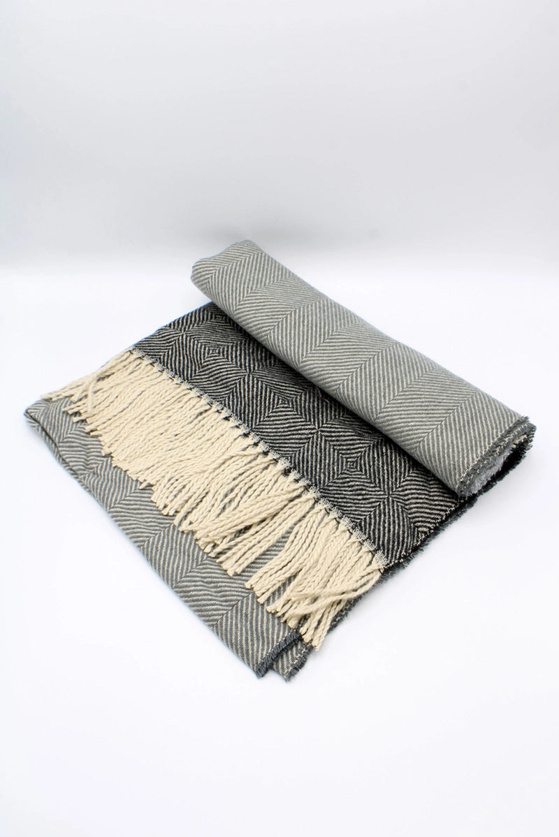 Luxurious Plain Herringbone Pattern Cashmere - Feeling Polyester Scarf