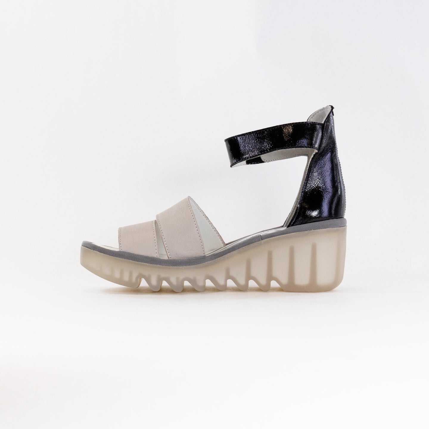 Fly London Women's BONO290FLY Wedge Sandals - Cloud/Black