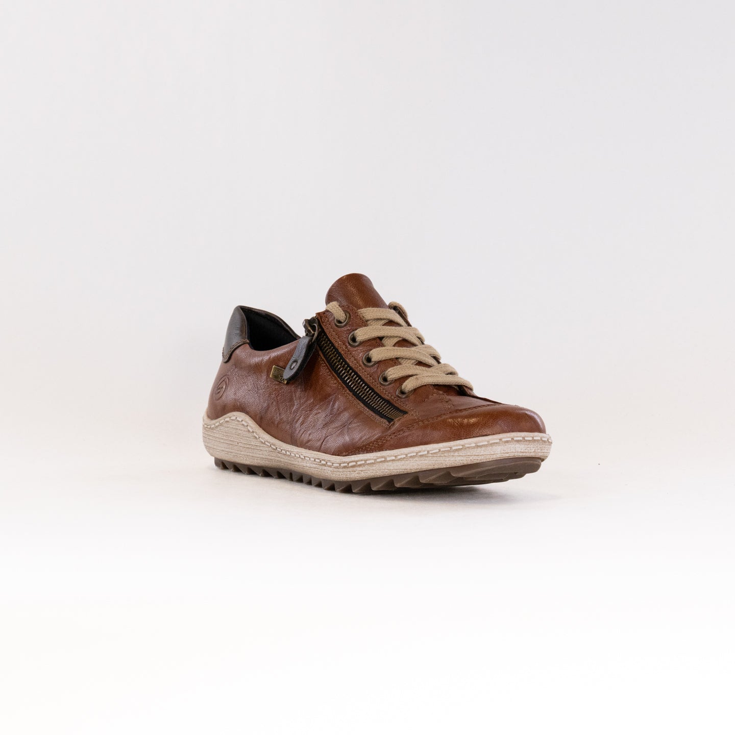 Stylish Brown Women's Remonte Liv 02 Water - Resistant Leather Sneakers