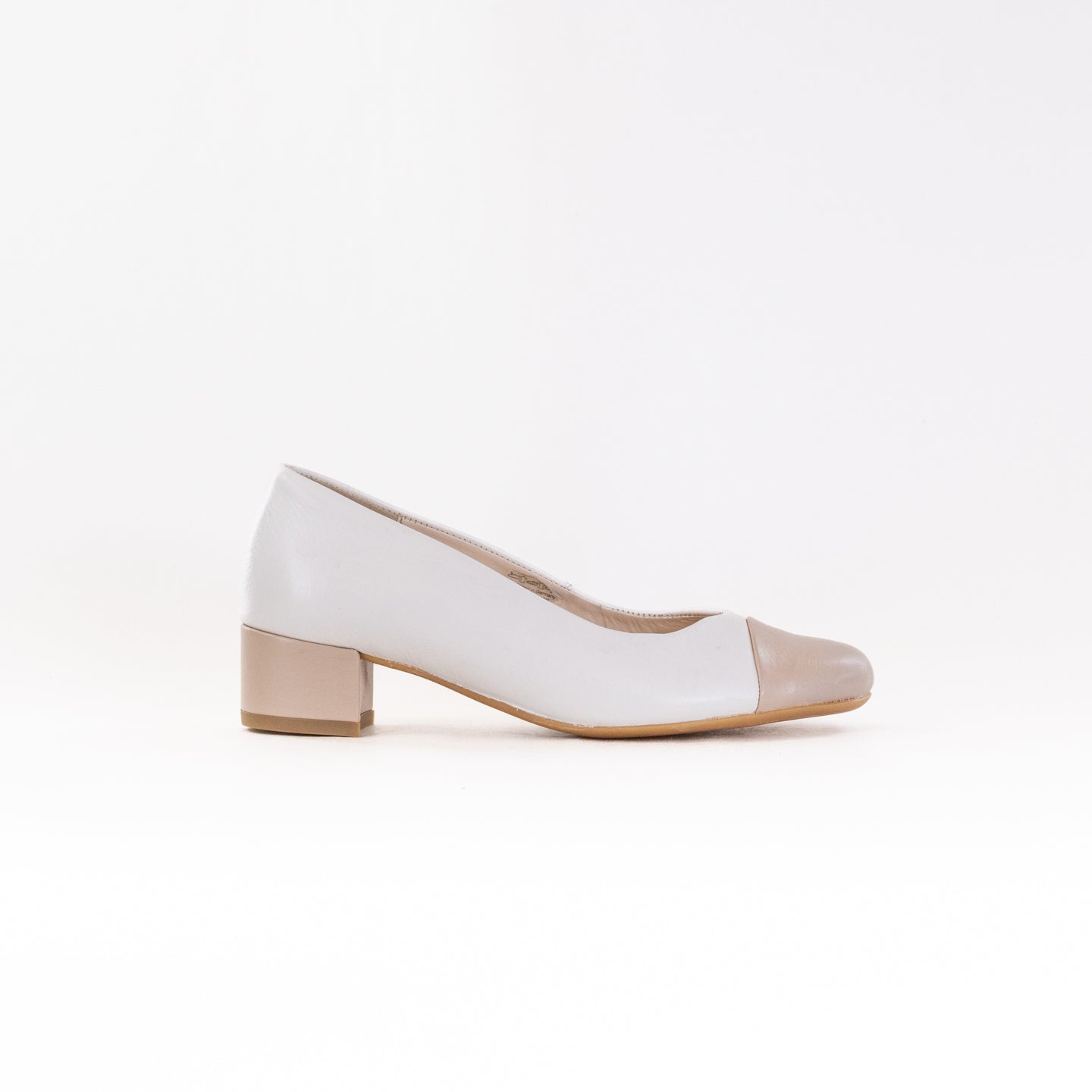 Women's Ara Nanette Pumps in Cream Calf Leather with Sand Calf Toe