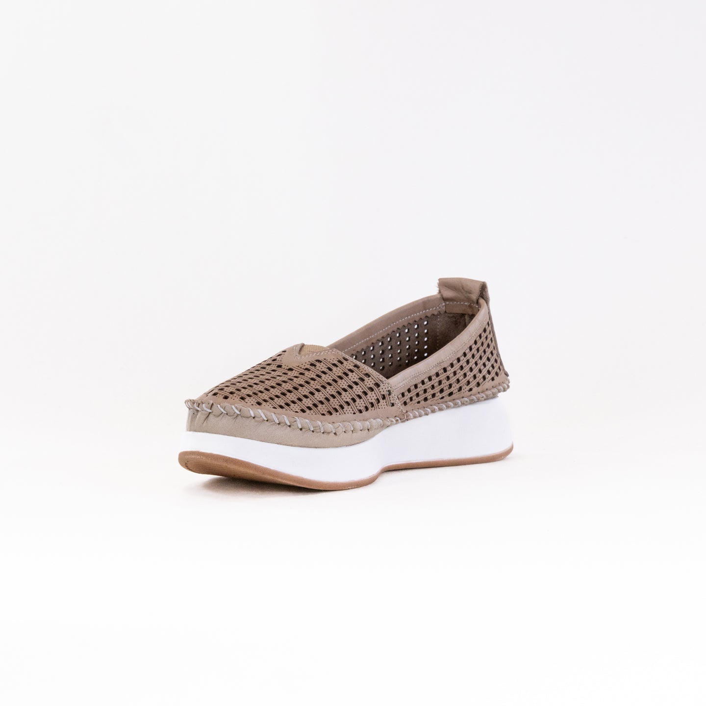 Spring Step Women's Emerson Slip-on Shoes in Beige
