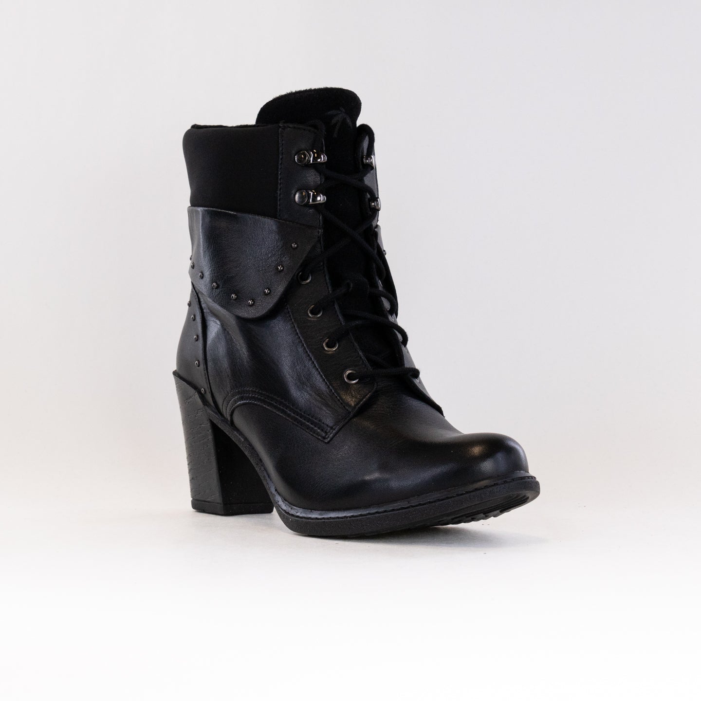 Stylish Black Women's Dromedaris Gilly Lace - Up Boots