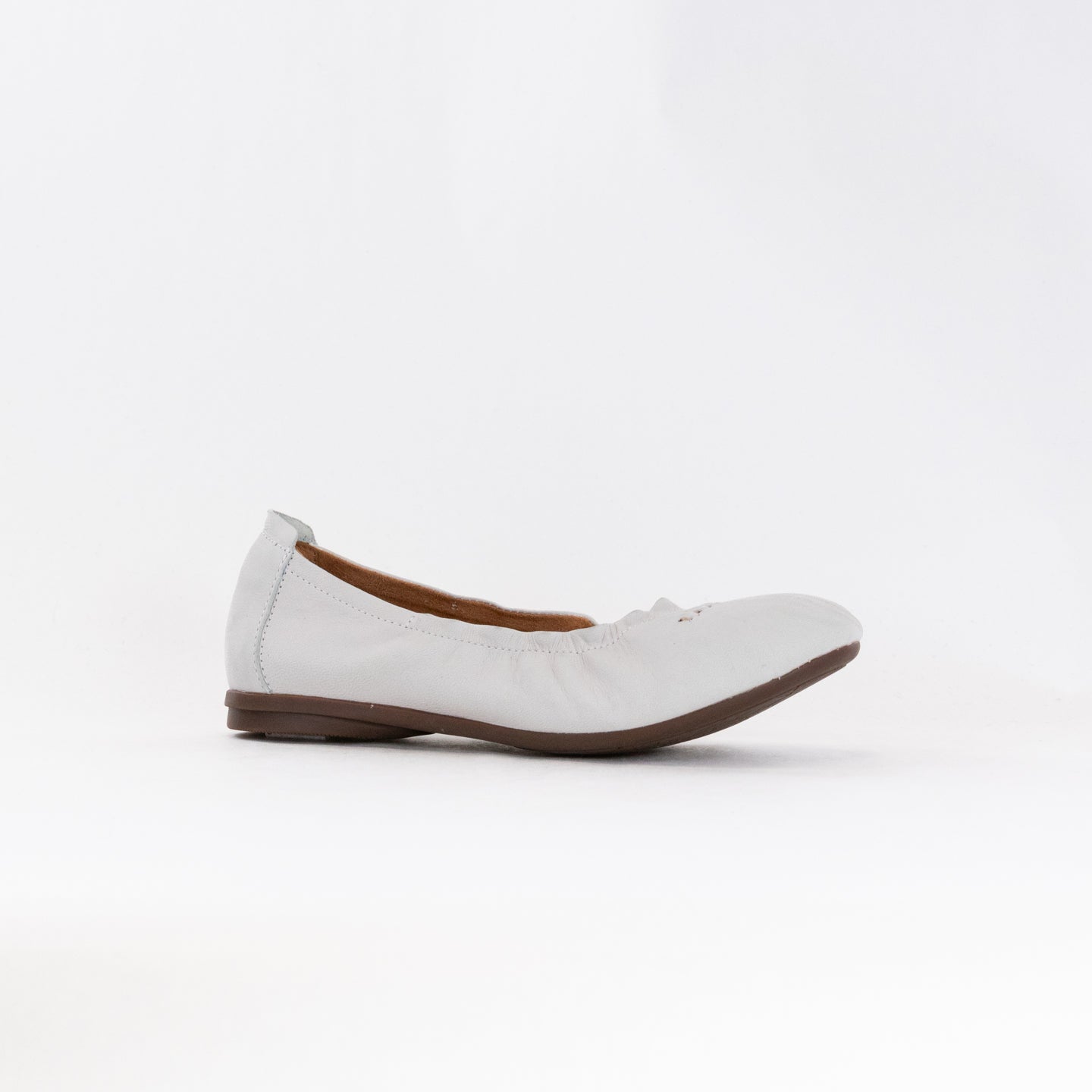 Clarks Women's White Leather Rena Hop Flat Shoes