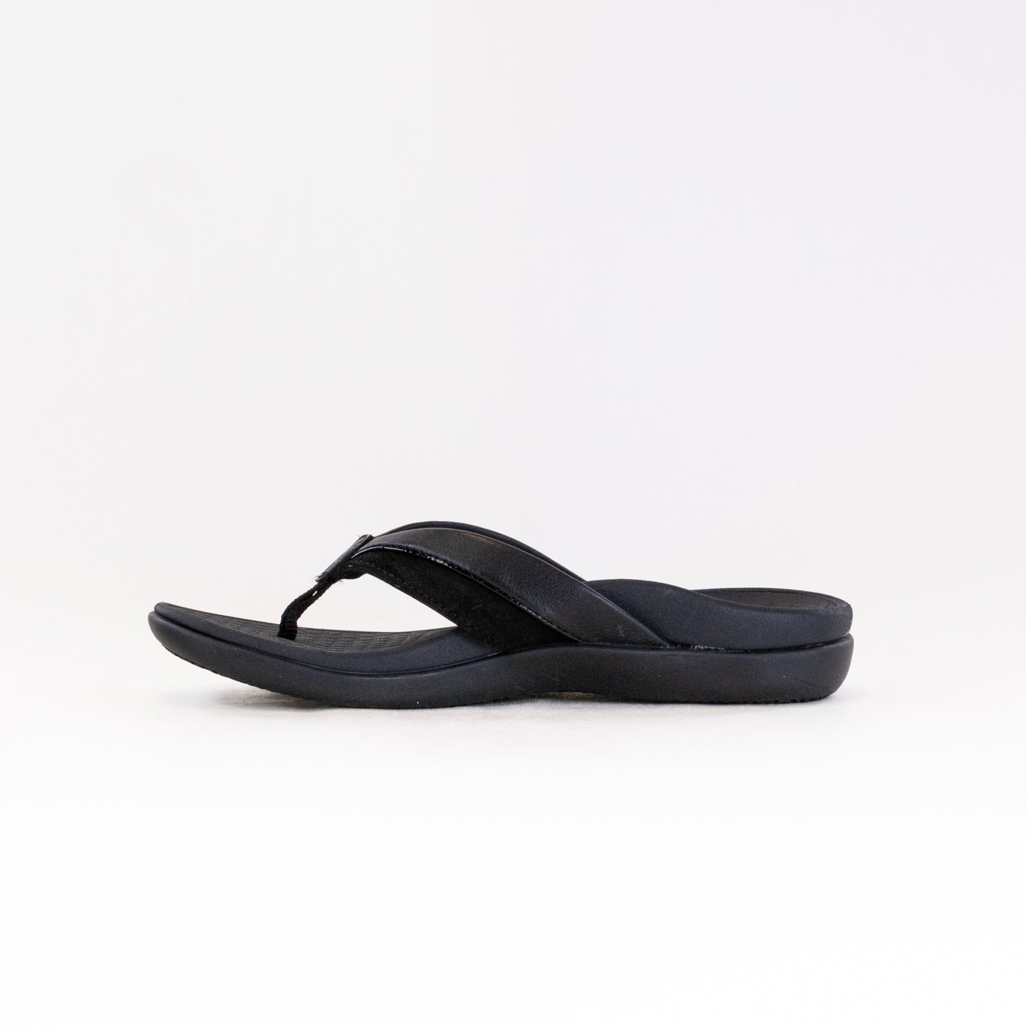 Women's Vionic Shore Toe Post Sandal in Classic Black - Premium Footwear for All - Day Comfort