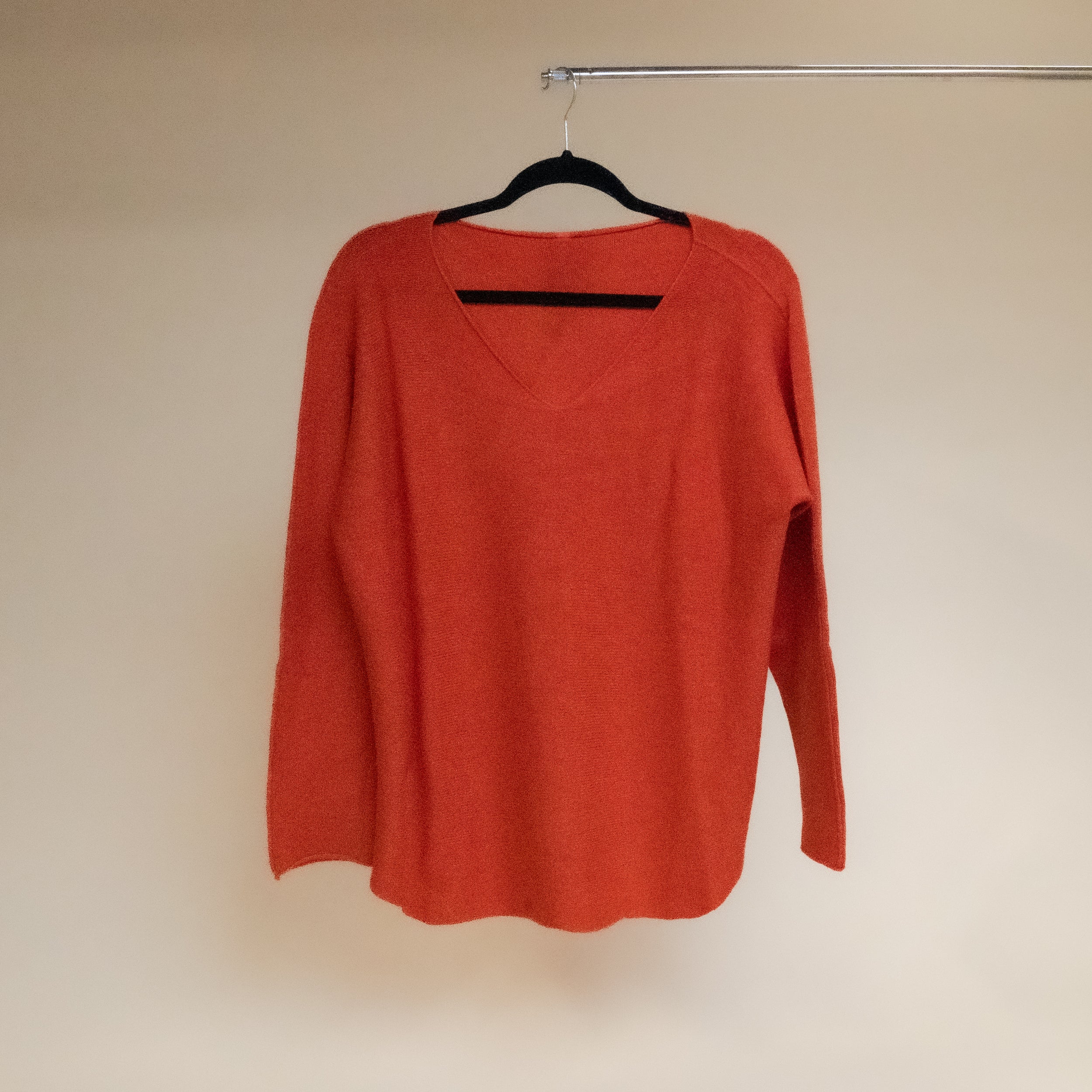 LOOWIE Italian All - in - One V - Neck Knit Sweater for Various Occasions