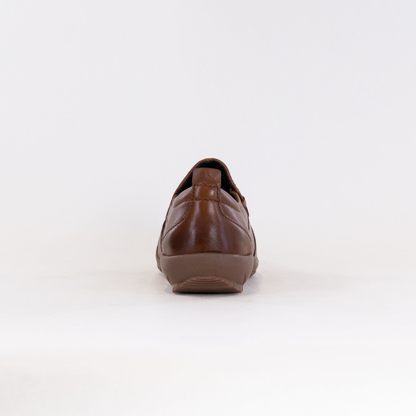 Romika Loire 05 Women's Slip-On Shoes in Cognac Color