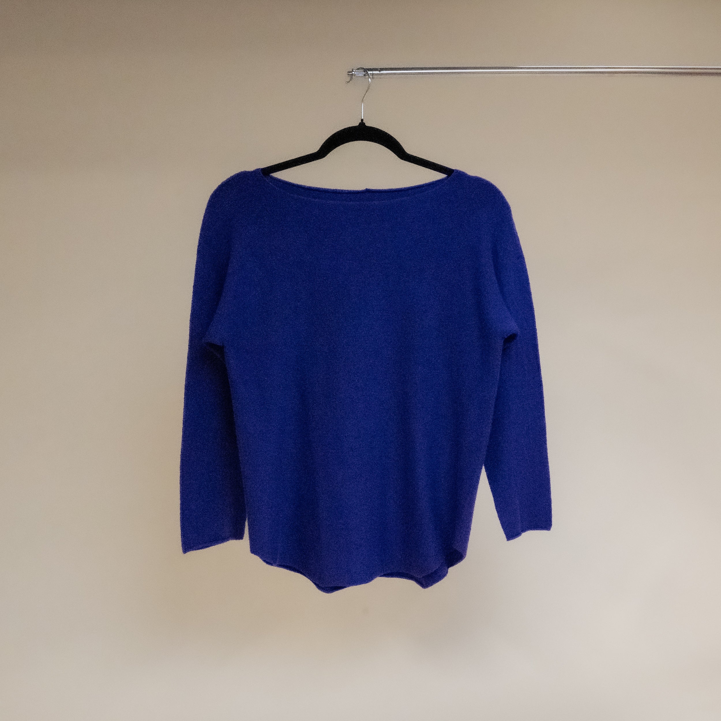 LOOWIE Italian All - Season One - Size - Fits - All Crew - Neck Sweater