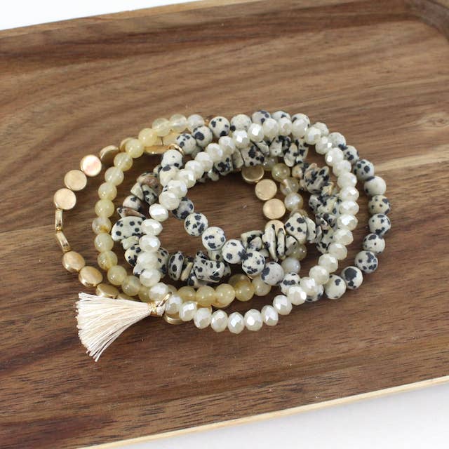 Stylish Five - Row Set of Stretch Bracelets Crafted from Stone and Glass Beads