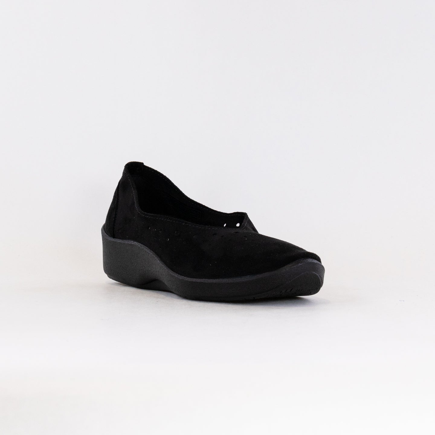 Arcopedico Women's Cezanne Slip-on Vegan Shoes - Classic Black