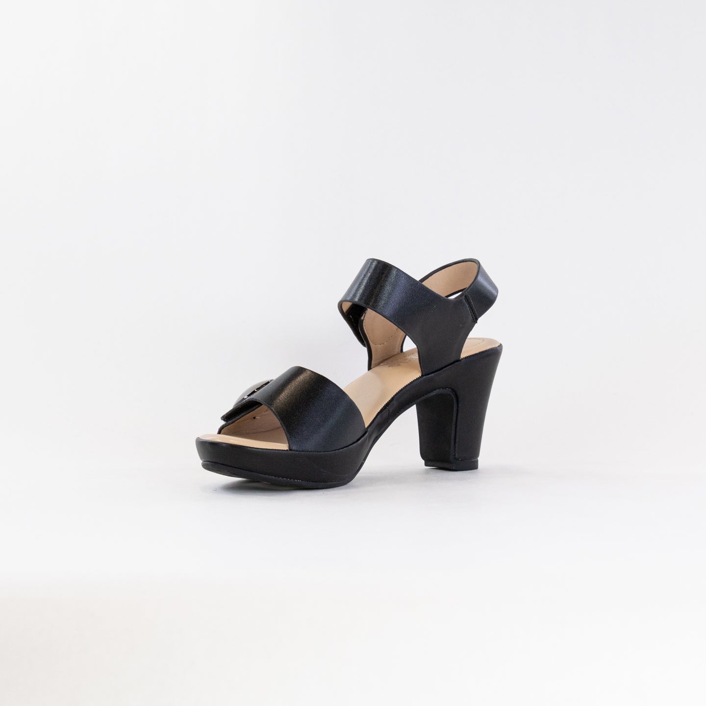 Stylish Spring Step Dade Women's Black Quarter Strap Sandals