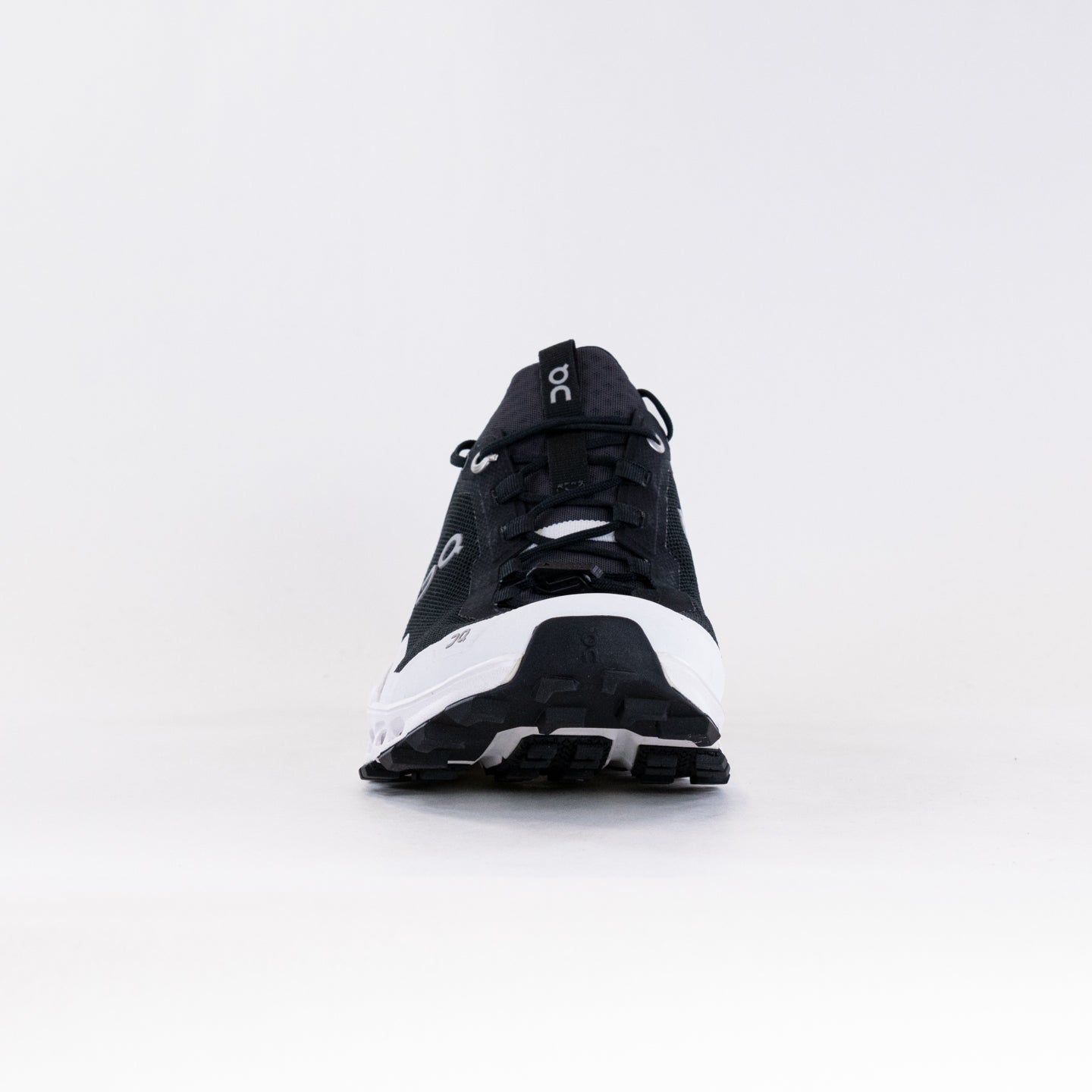 Women's On Cloudultra Running Shoes - Black and White Colorway