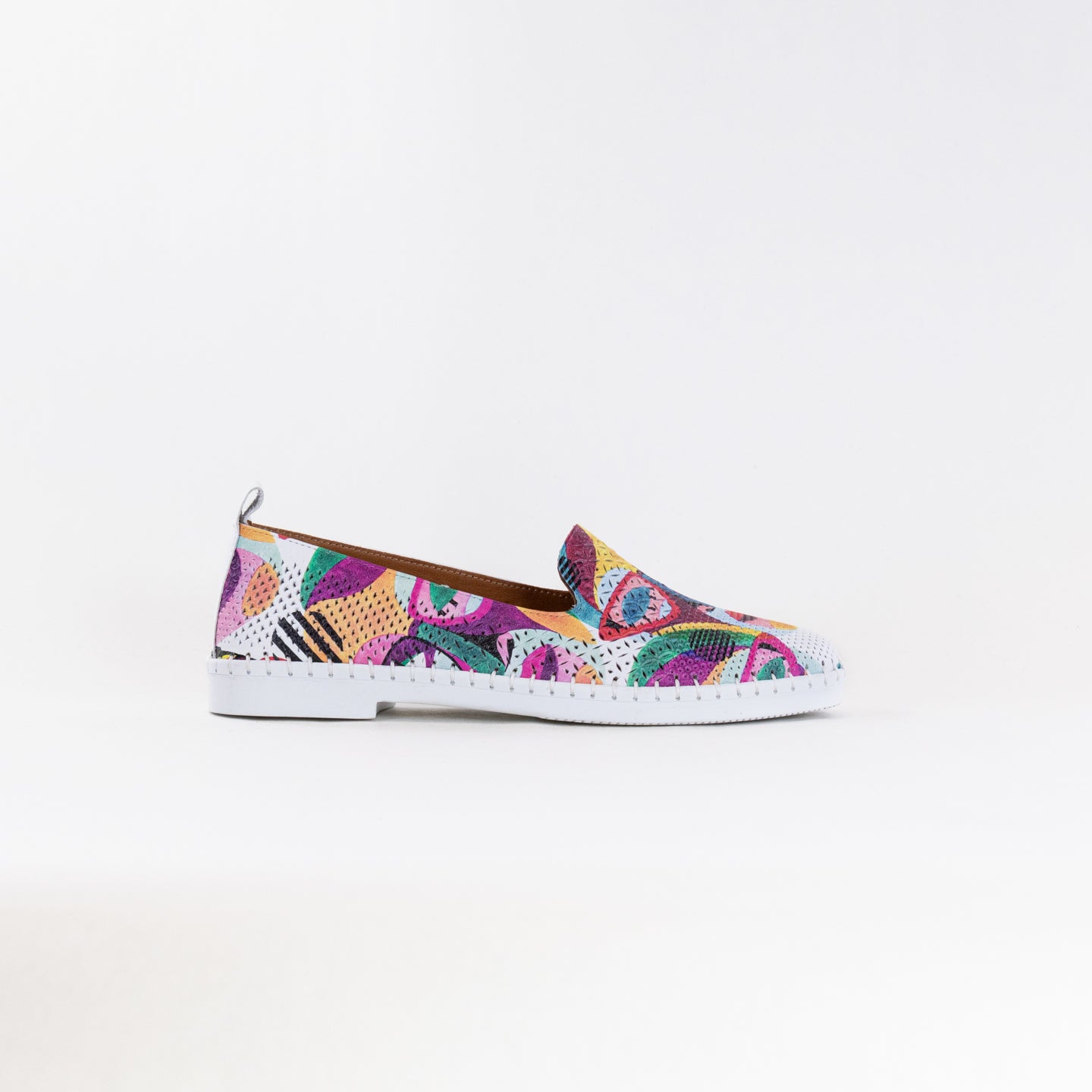 Spring Step Women's Carraway Flat Shoes in White Multi Design