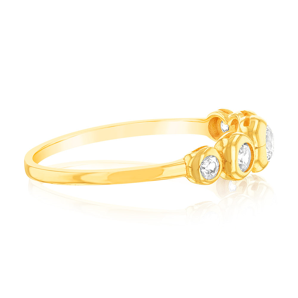 Stunning 9ct Yellow Gold Cubic Zirconia Ring for Cocktail Parties