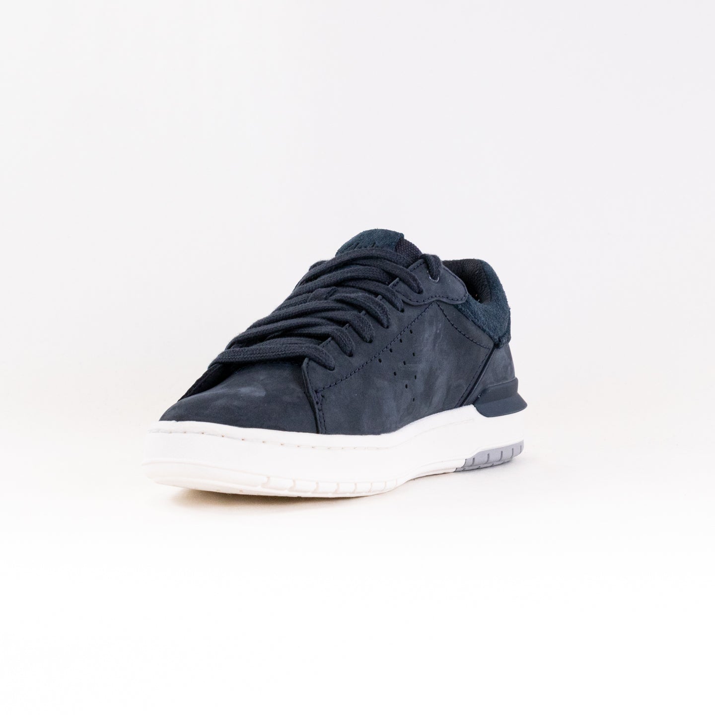 Men's Navy Nubuck Clarks Courtlite 2 Run Retro Comfortable Sneakers