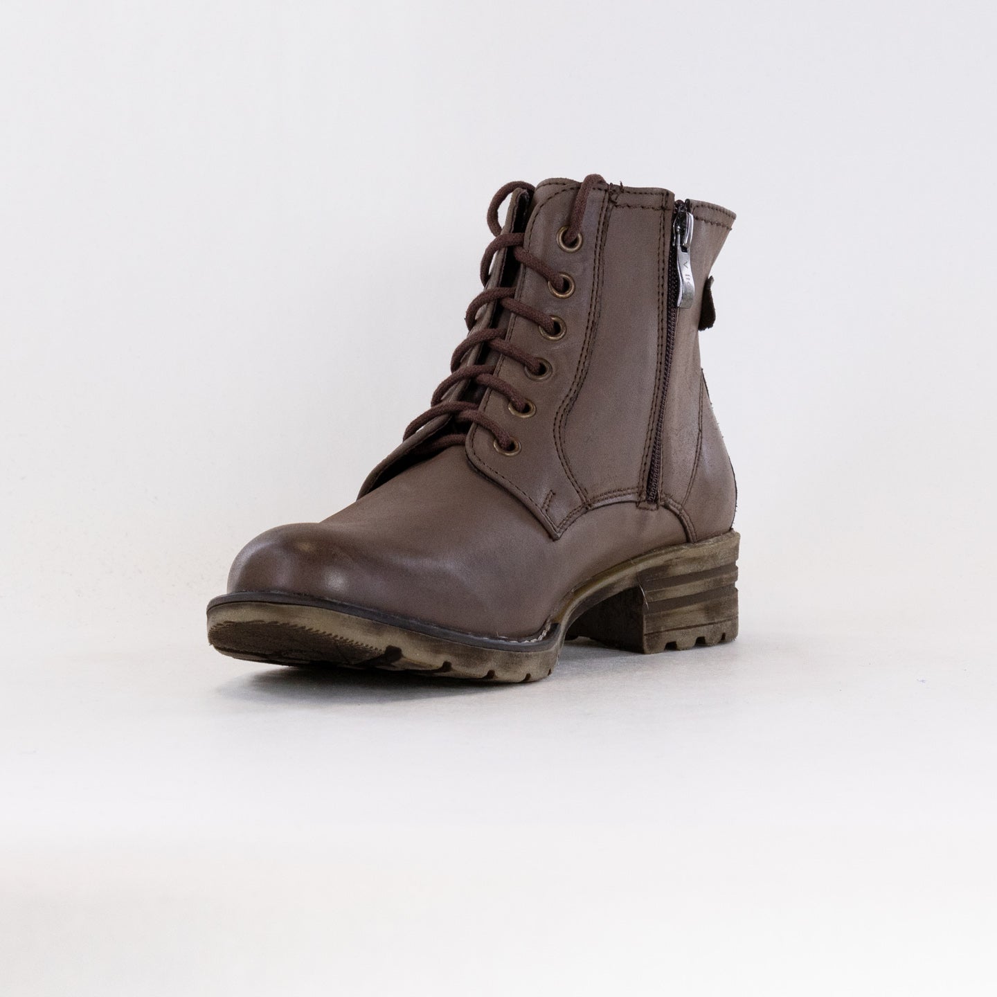 Stylish Brown V-Italia Piper Women's Ankle Booties for Long Walks