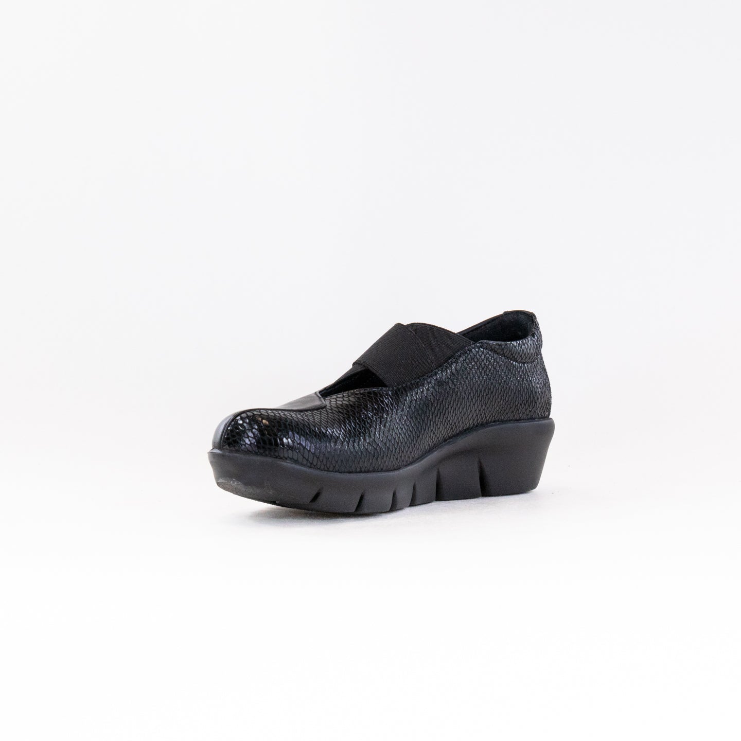 Women's Wolky Cursa Loafers in Stylish Black Leather