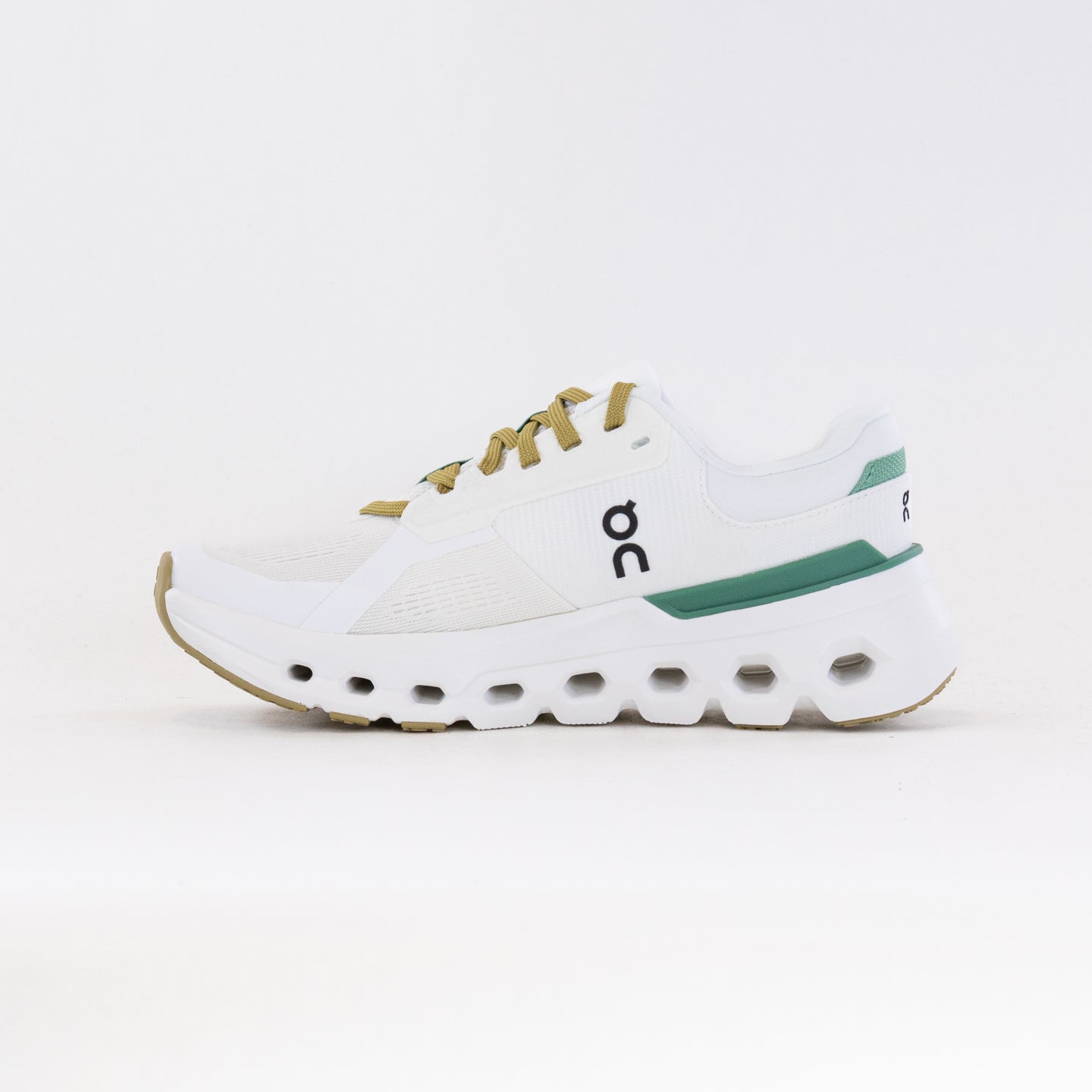 Women's Undyed Green Cloudrunner 2 - Comfortable and Community - Oriented Shoes