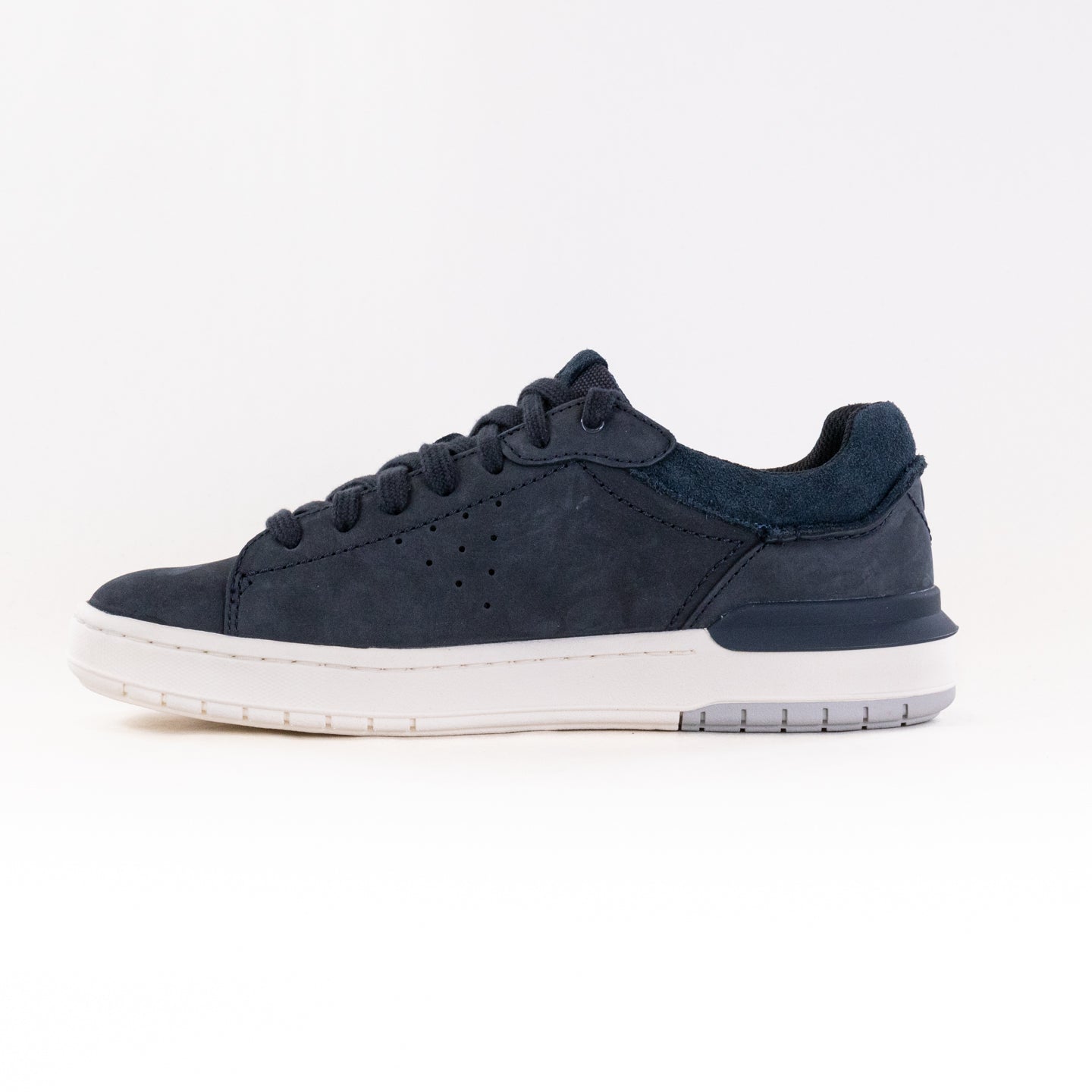 Men's Navy Nubuck Clarks Courtlite 2 Run Retro Comfortable Sneakers