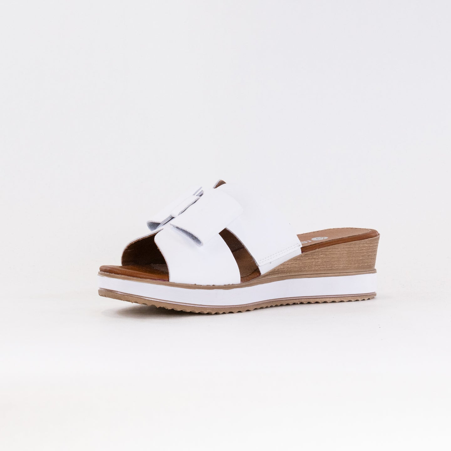 Remonte Women's Jerilyn 56 White Leather Sandal for Comfortable Wear