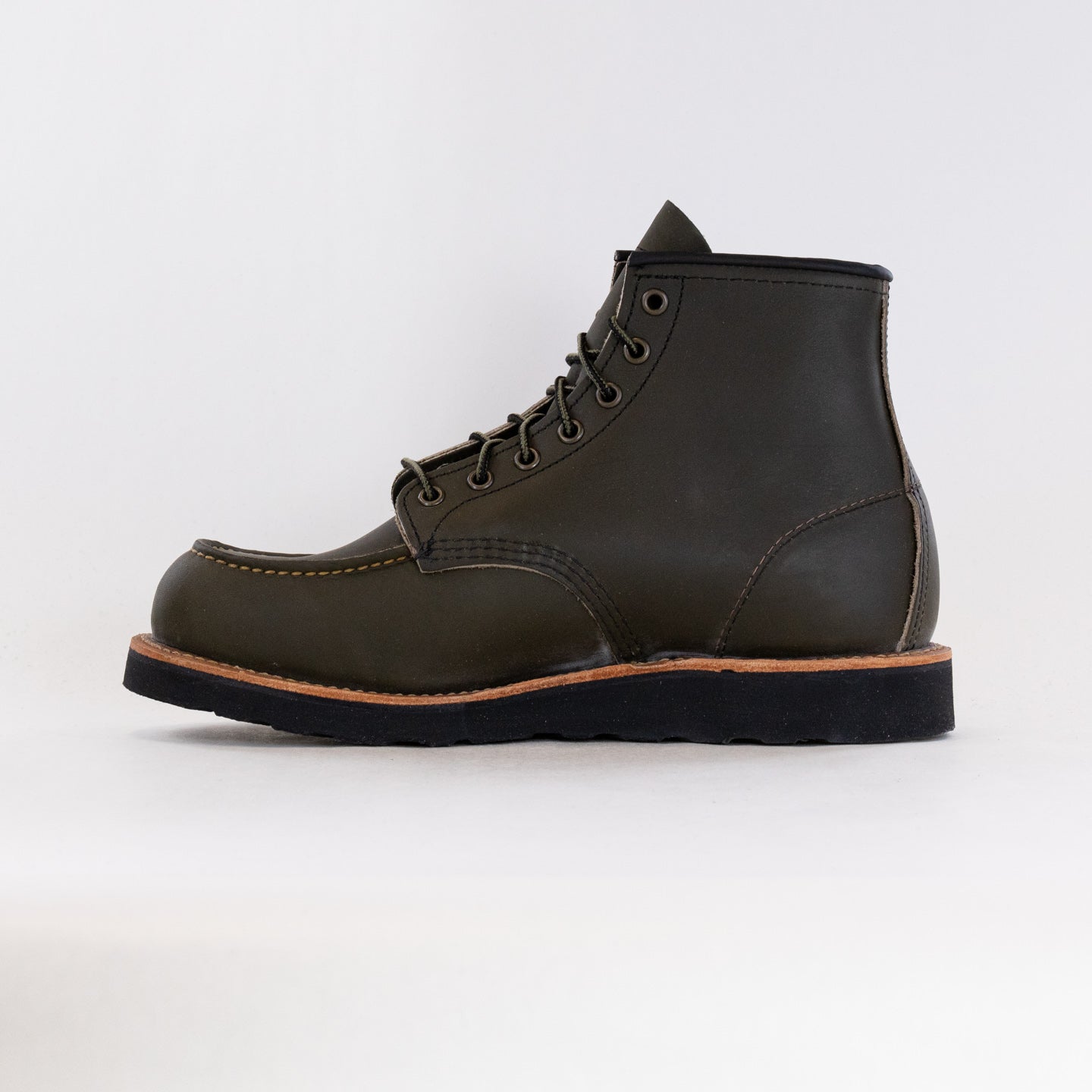 Men's Red Wing Heritage 6'' Alpine Portage Classic Moc Boots