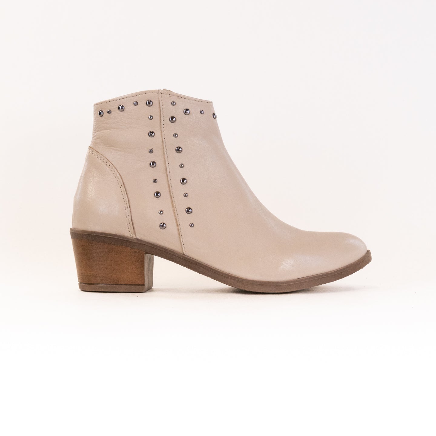 Women's Spring Step Bone Leather Wild West-Inspired Booties
