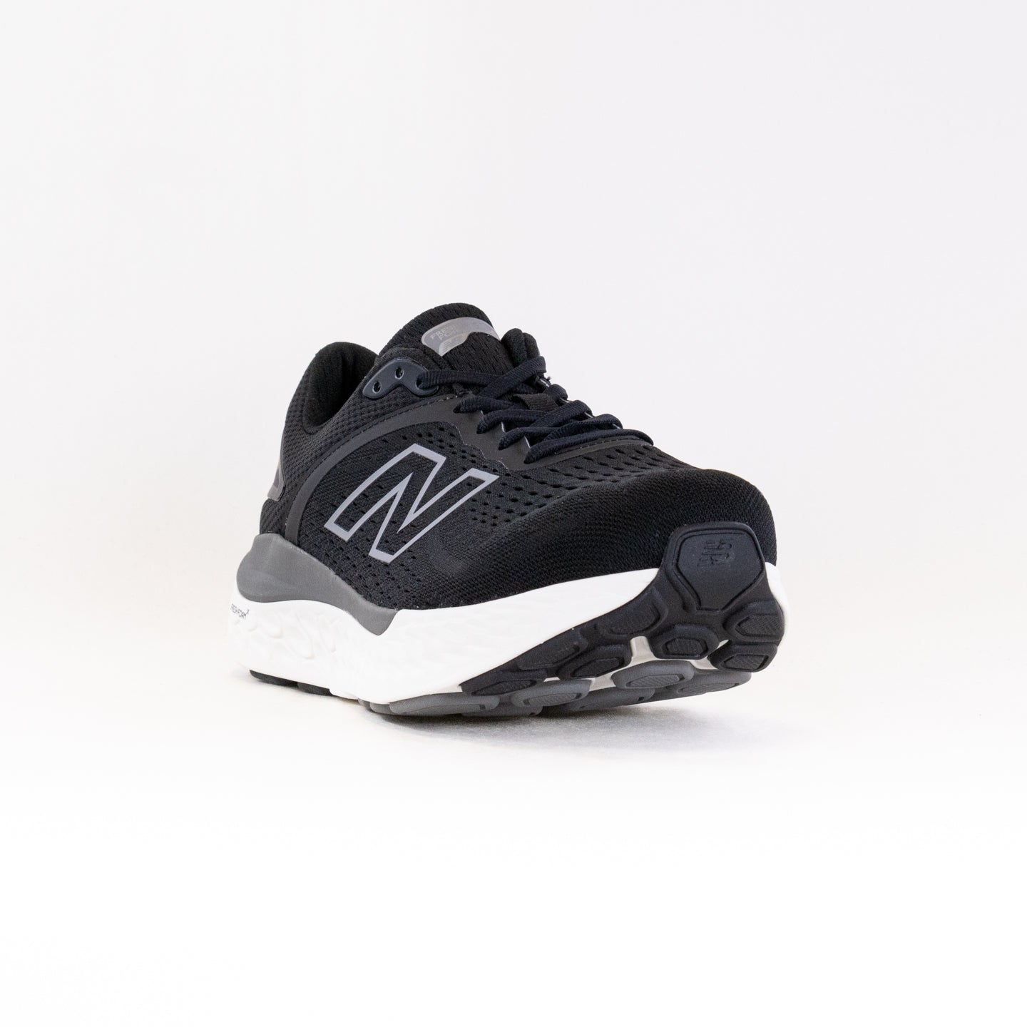 Men's New Balance 1540V4 - Stylish Black/Harbor Grey Athletic Shoes