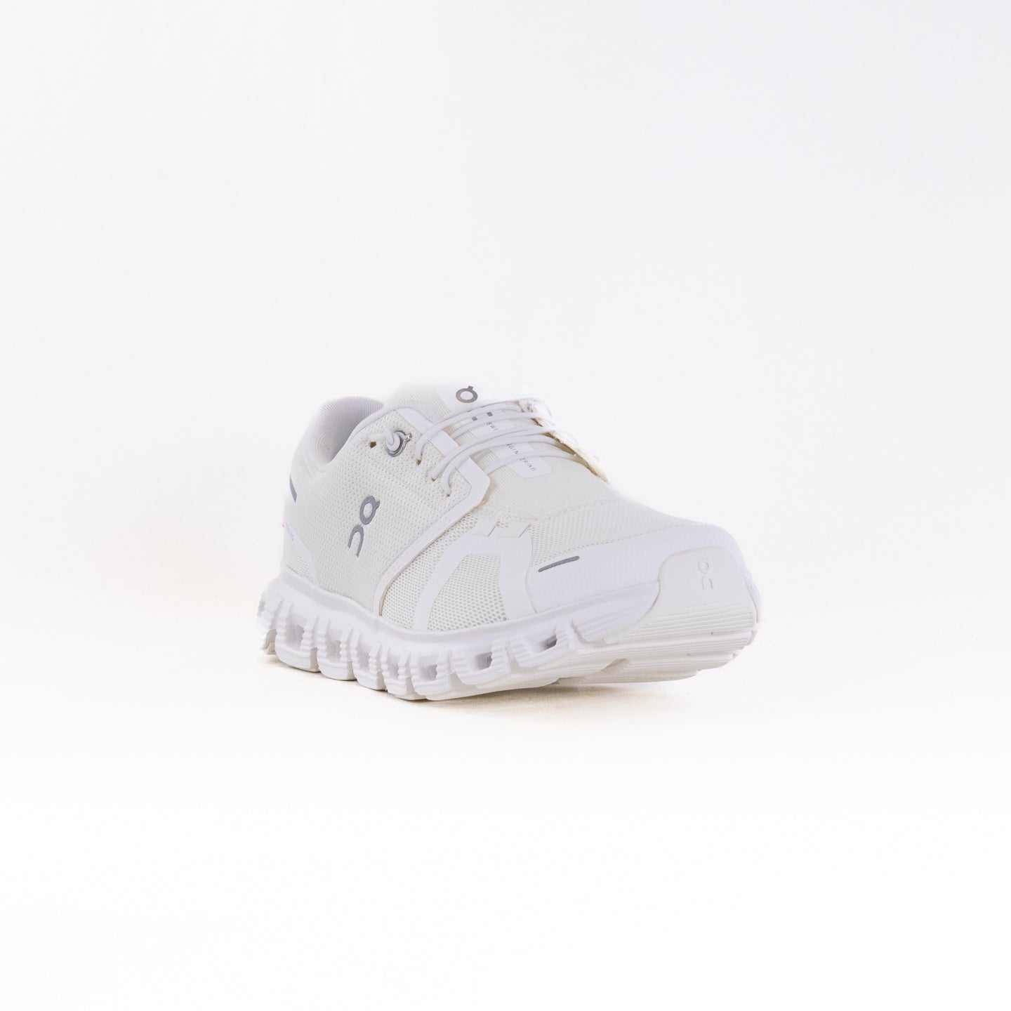 Men's Running Shoes - On Cloud 6 in All - White Color