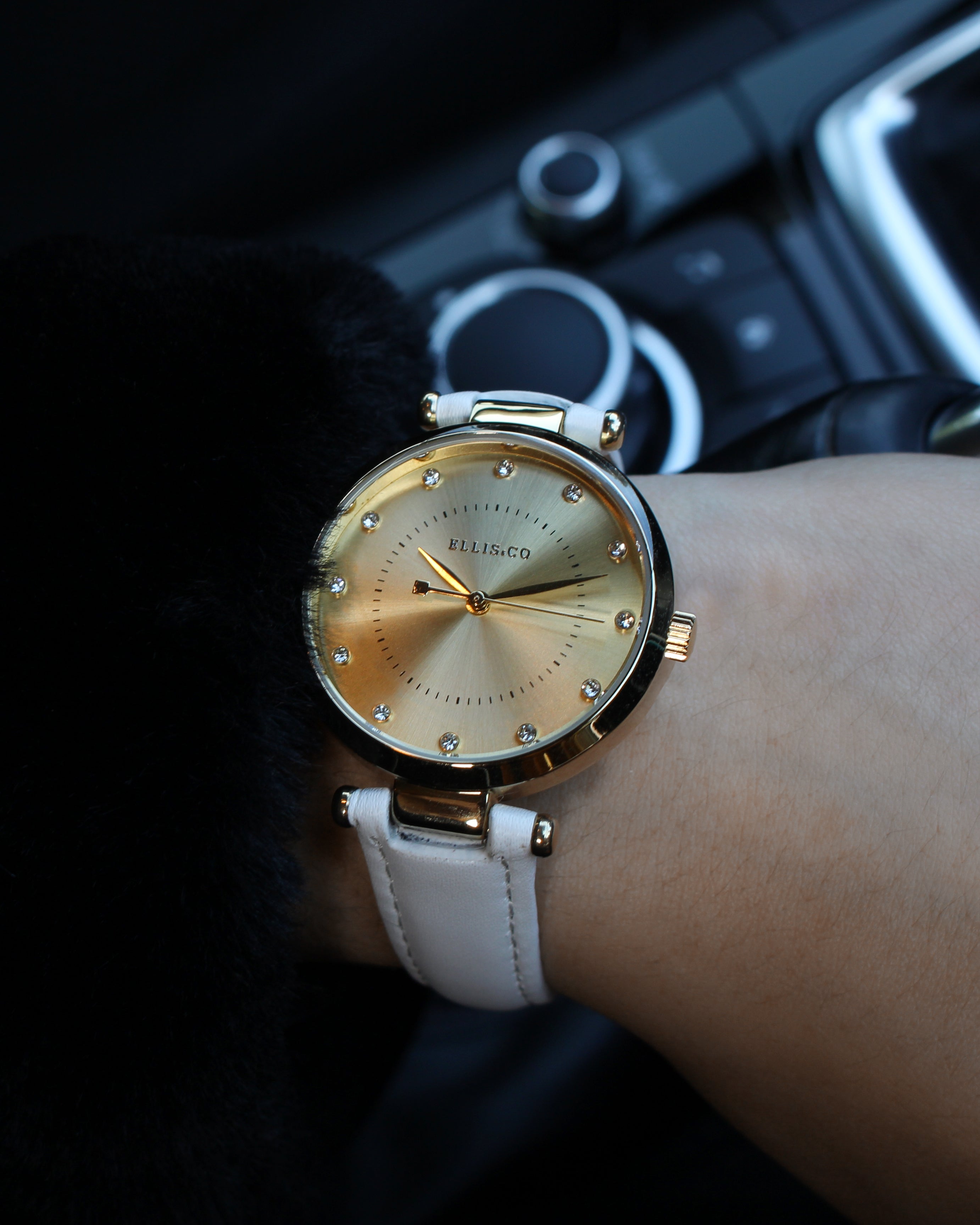 Ellis & Co Women's White Leather Amelia Crystal Quartz Watch