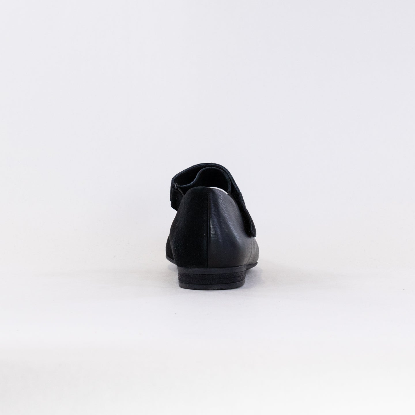 Women's Classic Black Ara Sienna Mary Jane Flats - Timeless and Comfortable Footwear