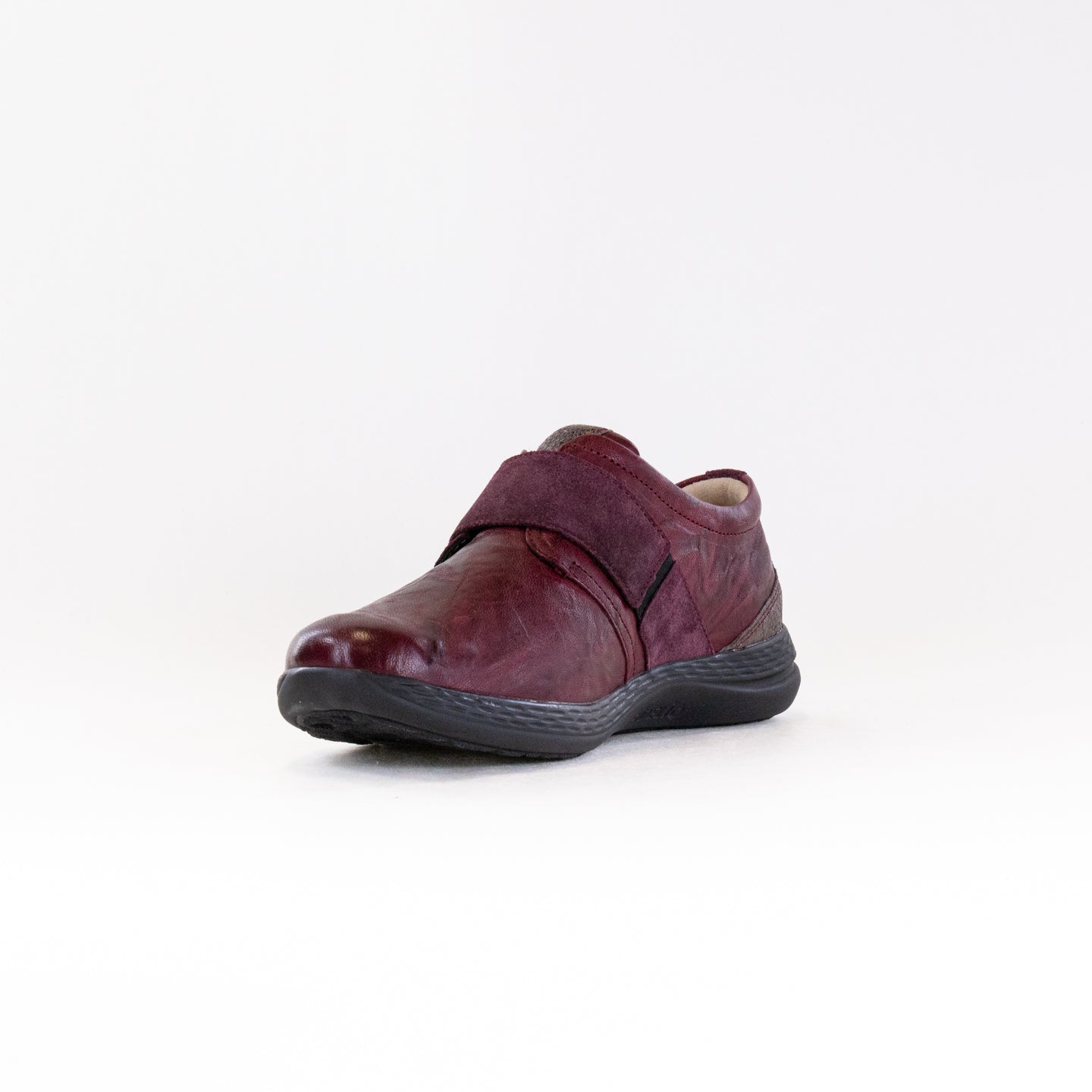 Fidelio Women's Fashionable Wine Leather Mules and Sandals