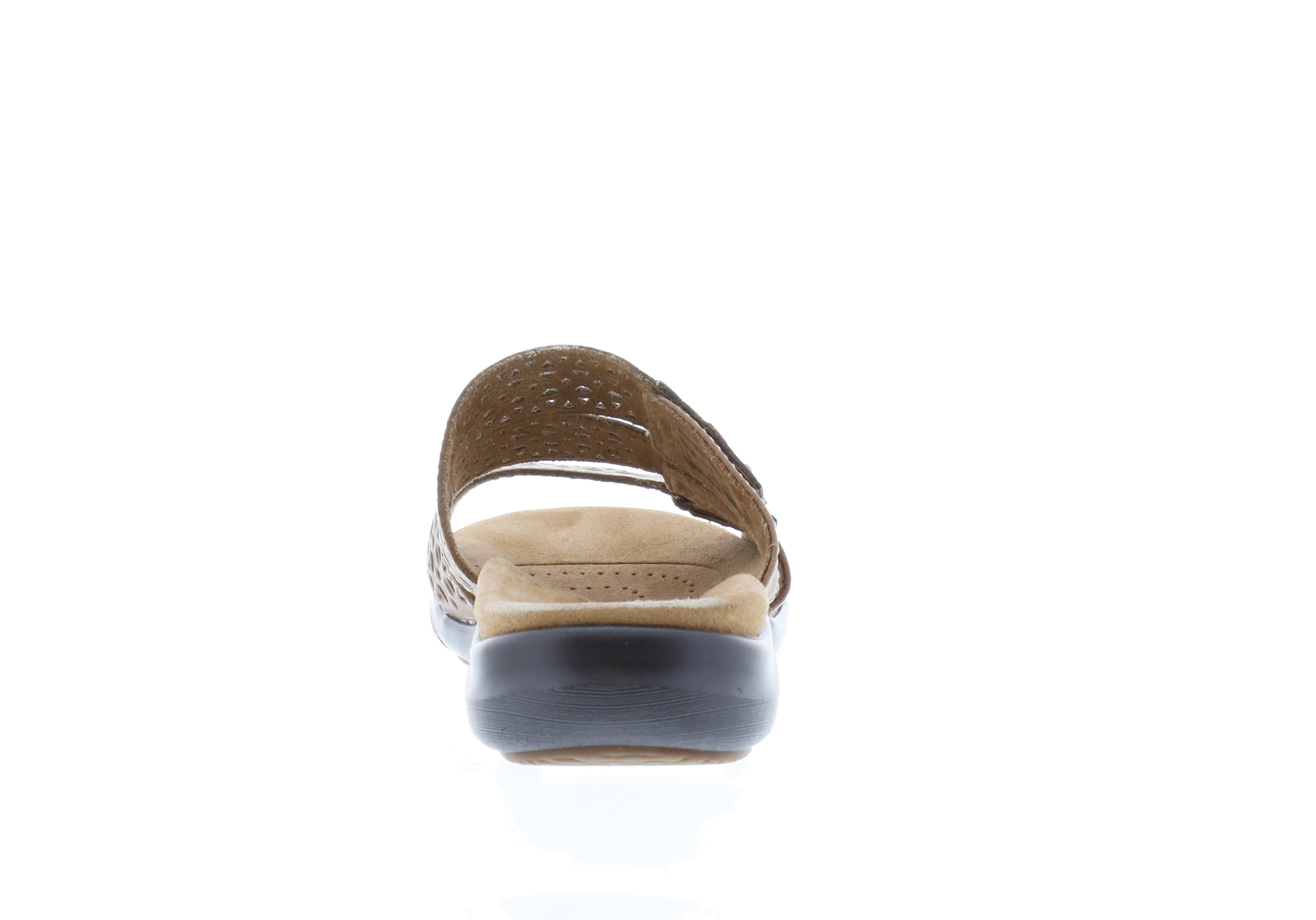 Tan Women's Clarks Kilty Walk Stylish Shoes