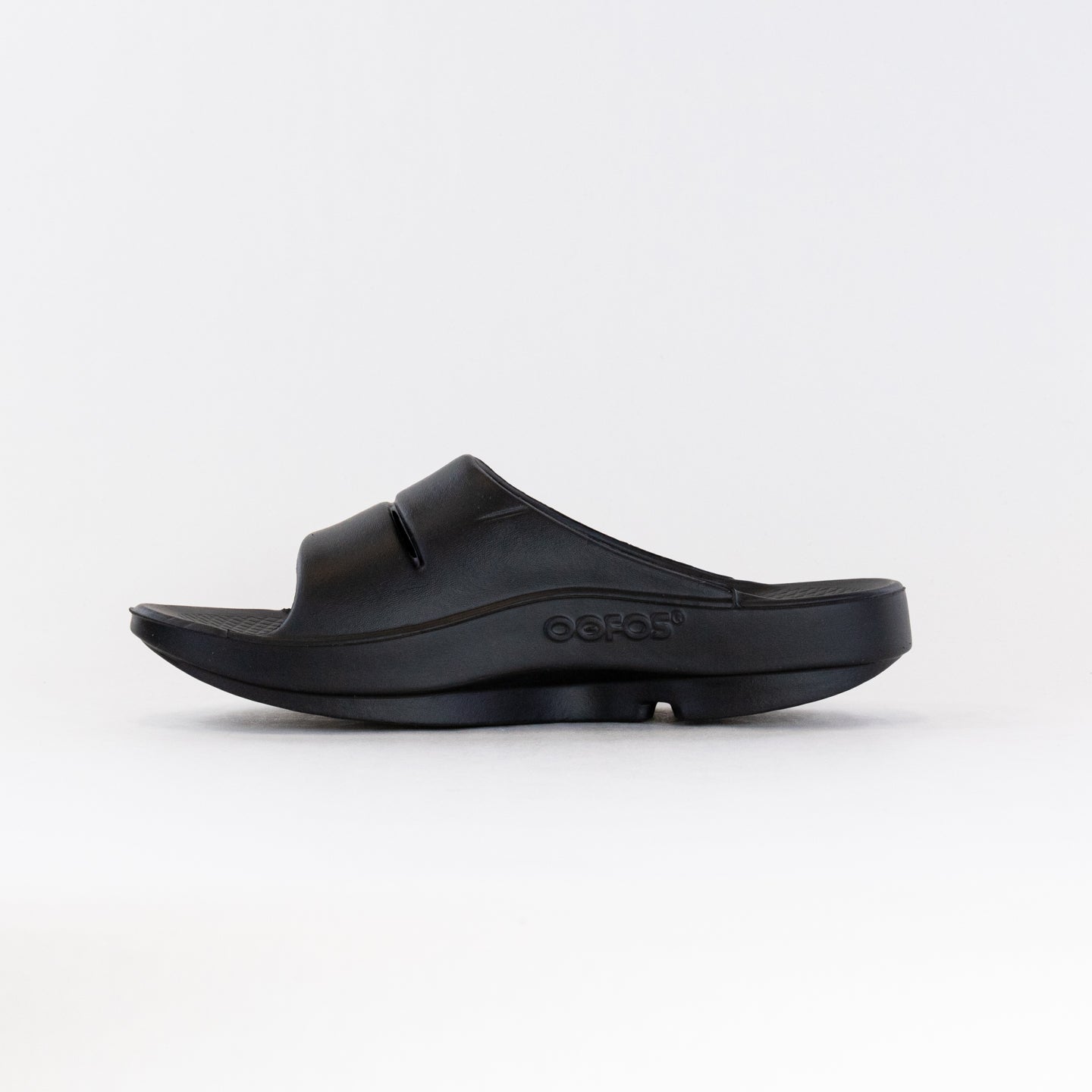 Unisex OOFOS Ooahh Slide Sandals in Stylish Black