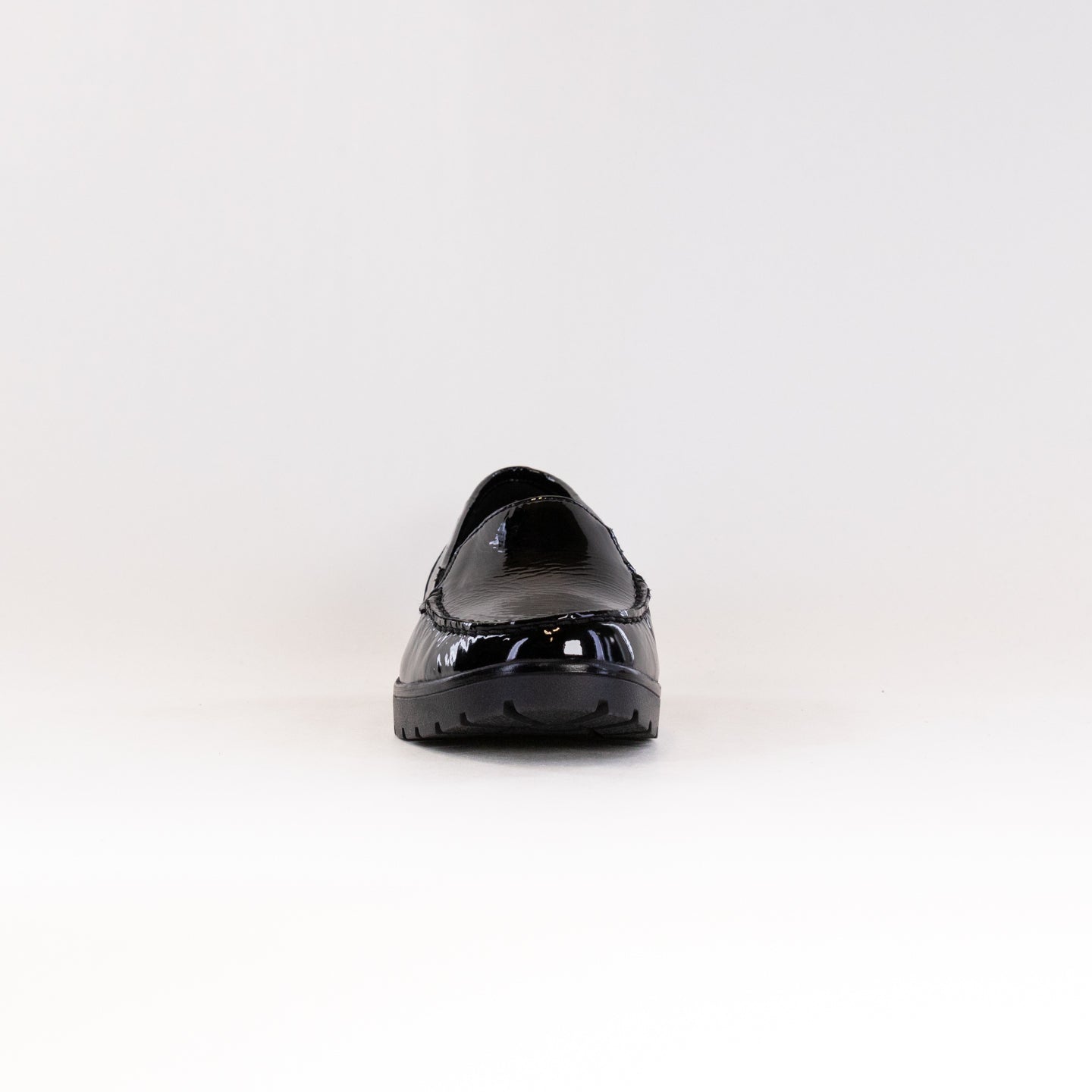 ARA Women's Elegant Black Patent Leather Dewitt Loafers