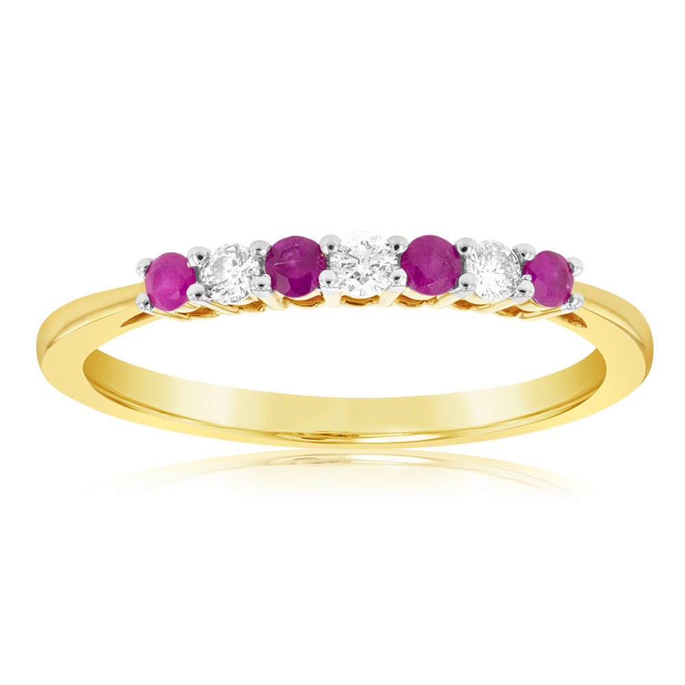 Stunning 9ct Yellow Gold Ring Adorned with Diamonds and Synthetic Round Rubies