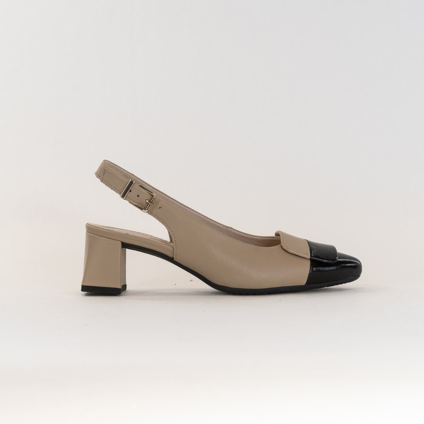 Women's Gabor 22.262.65 Beige and Black Leather Shoes
