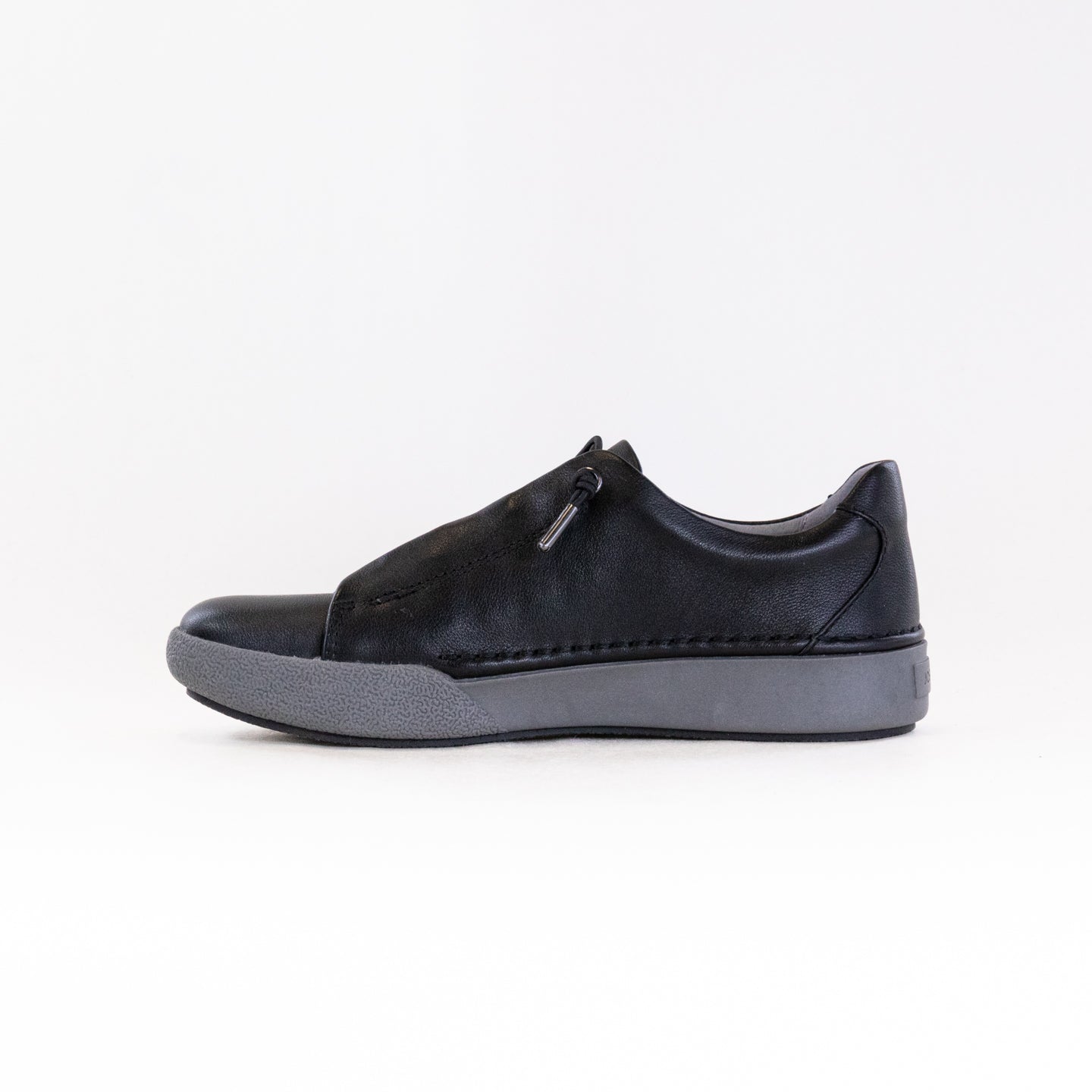 Josef Seibel Women's Claire 24 Black Leather Slip-on Sneakers