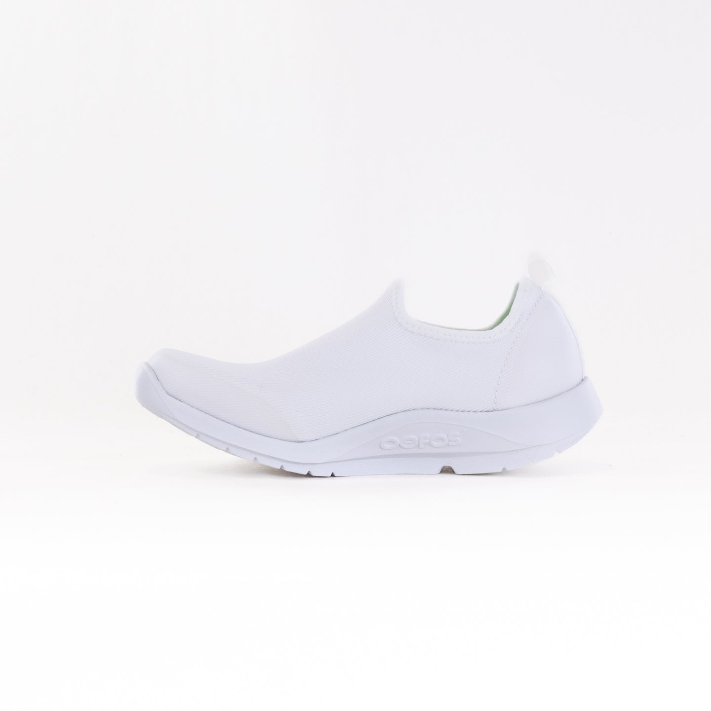 OOFOS Women's OOmg Sport Low Recovery Shoes - White