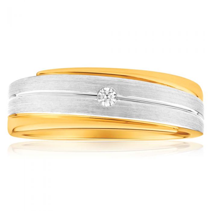Exquisite 9 Carat Yellow Gold and White Gold Diamond Engagement Ring