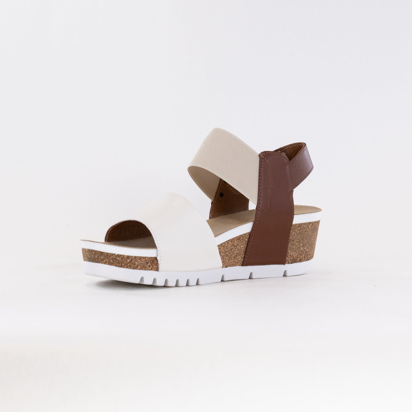 Josef Seibel Women's Quinn 09 Lightweight Flexible Wedge Sandals in Cream Color