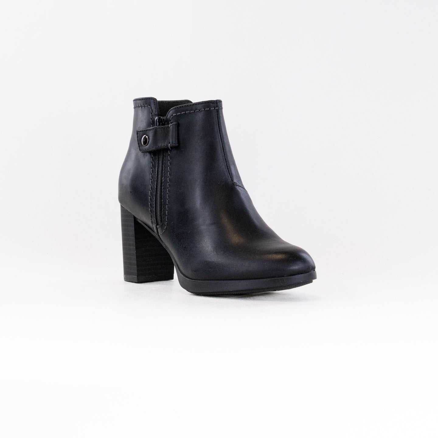 Women's Clarks Bayla Glow Boots - Black Shiny Leather