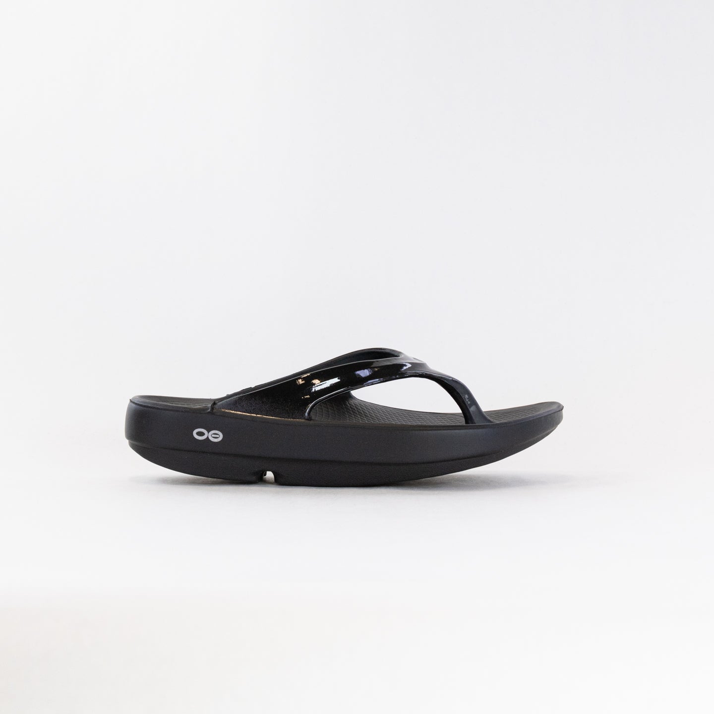 Women's OOFOS OOlala Black Sandals for Optimal Recovery
