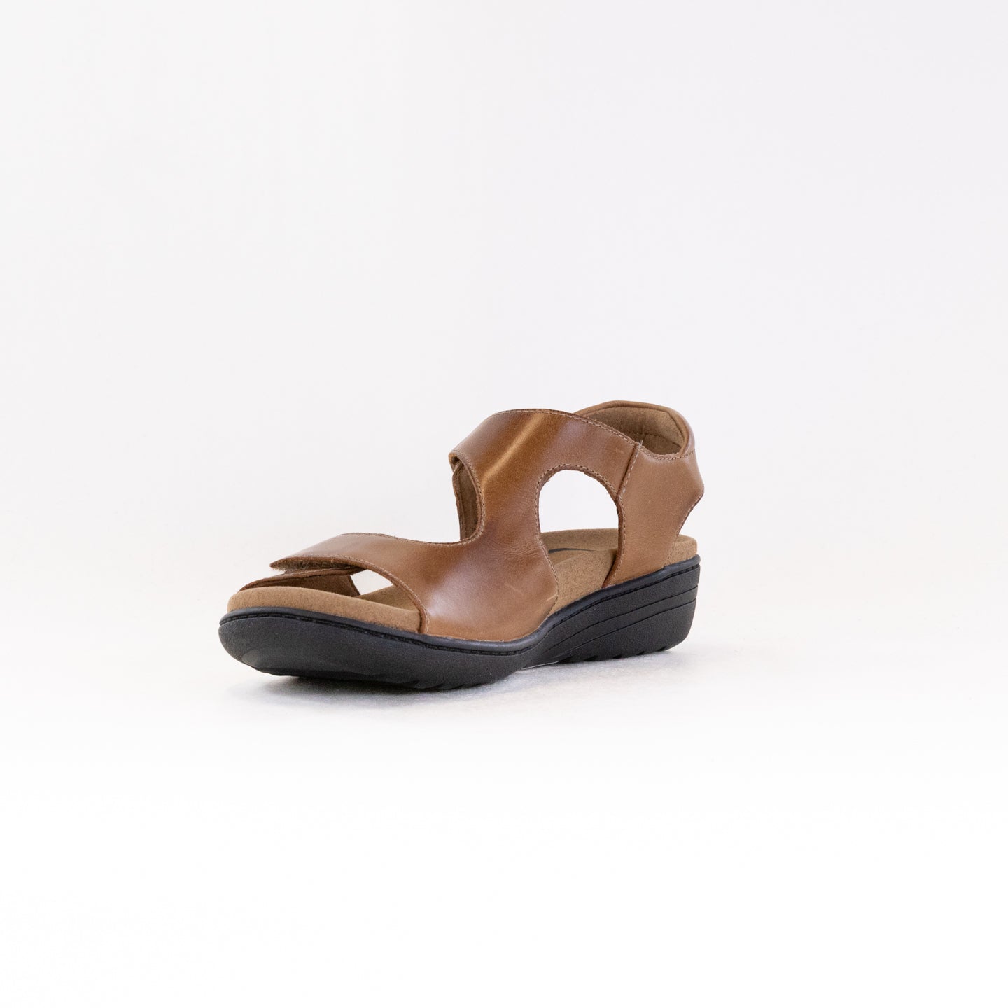 Taos Women's Serene Caramel Leather Comfortable Shoes