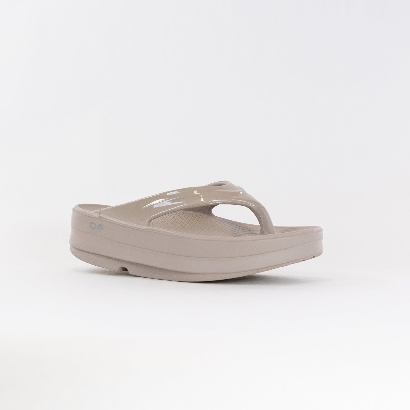 OOFOS Women's Fashionable Nomad OOMega Oolala Thong Sandals for Active Recovery