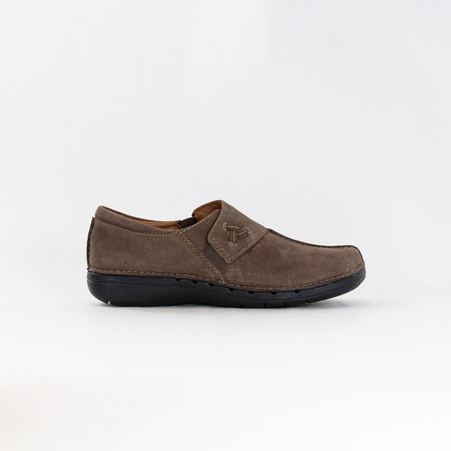 Women's Clarks Un Loop Ave Slip-On Shoes in Stylish Taupe