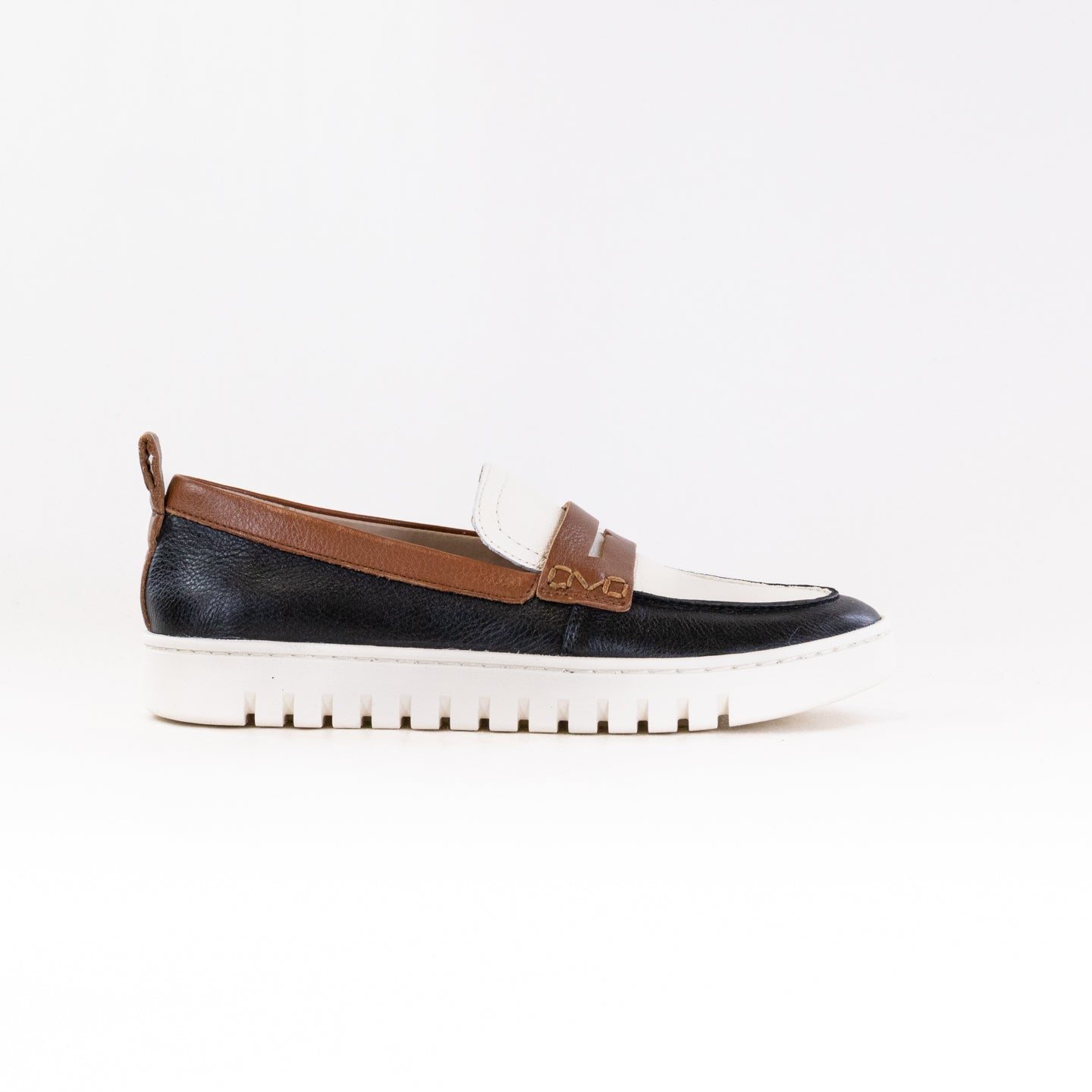 Vionic Women's Black Multi Leather Uptown Packable and Versatile Loafers