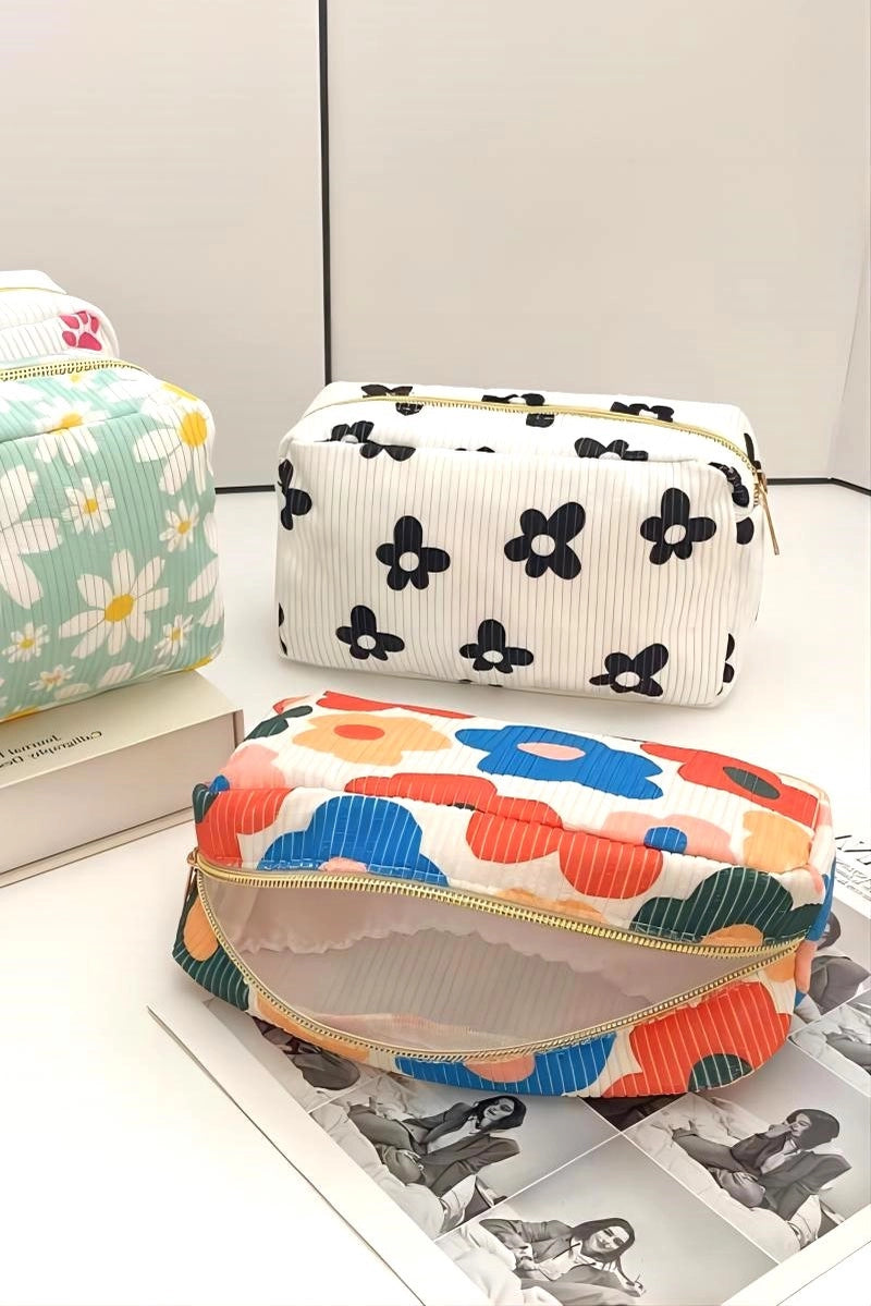 Stylish Patterned Travel Makeup Bag for Your Cosmetic Essentials