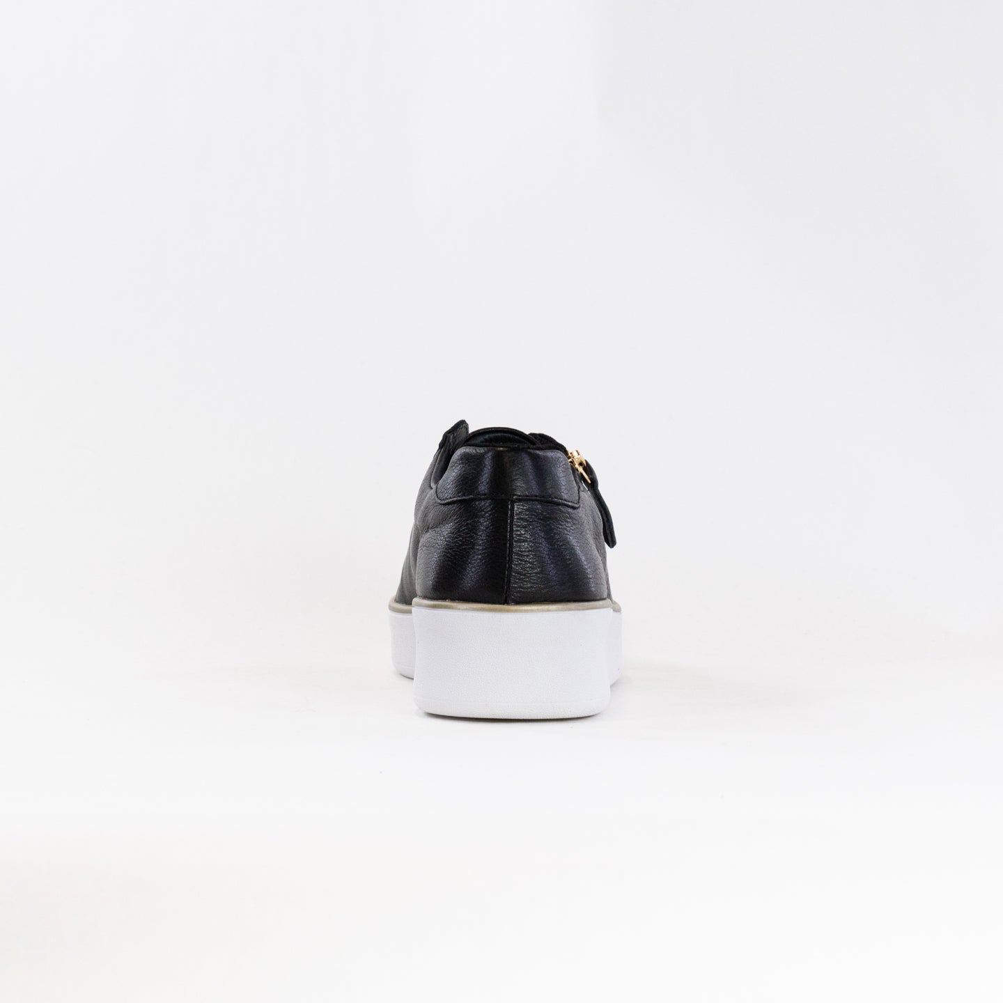 Black Women's Ziera Zikta Leather Orthotic-friendly Sneakers
