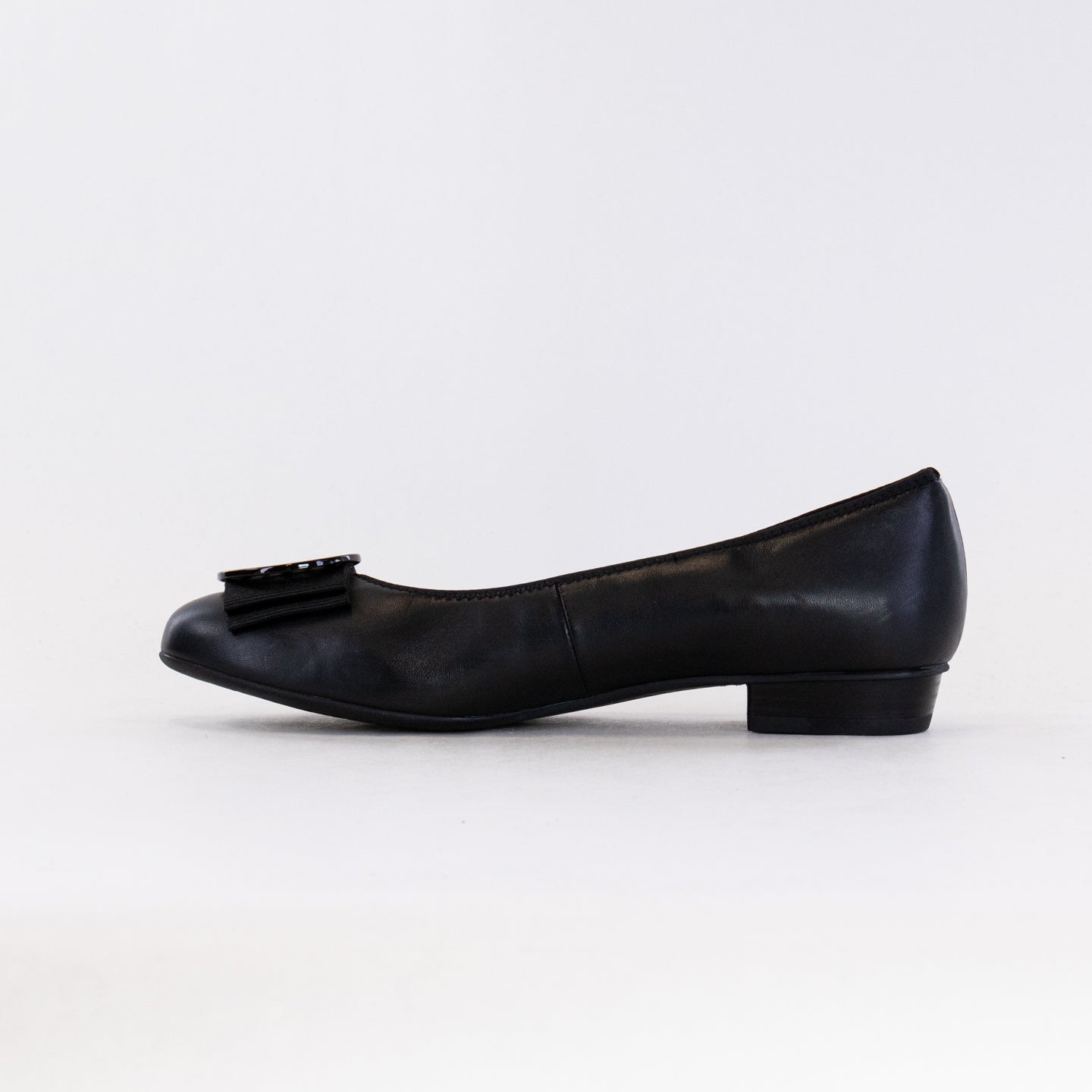 Women's Elegant Black Ara Bambi Ballet Flats