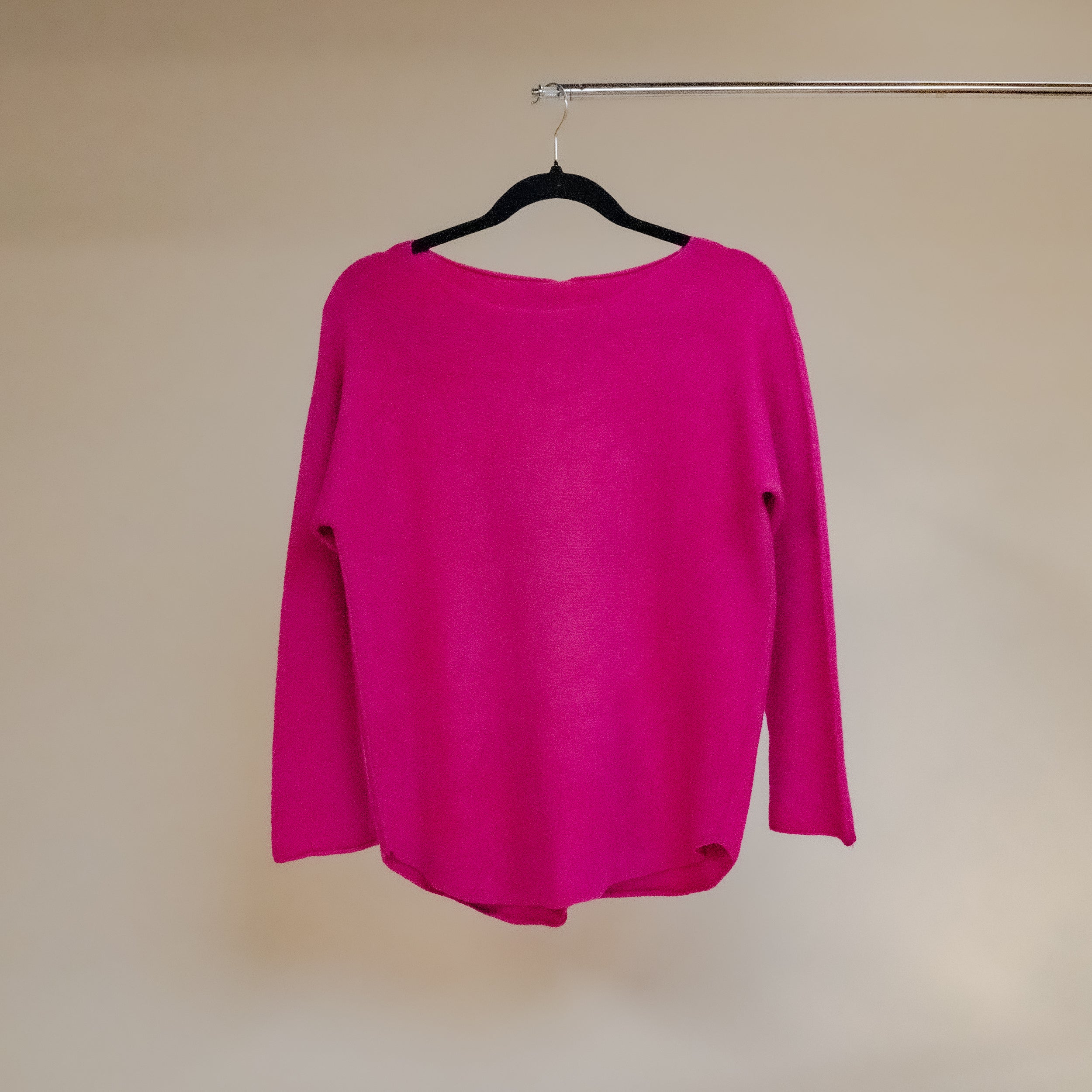 LOOWIE Italian All - Season One - Size - Fits - All Crew - Neck Sweater
